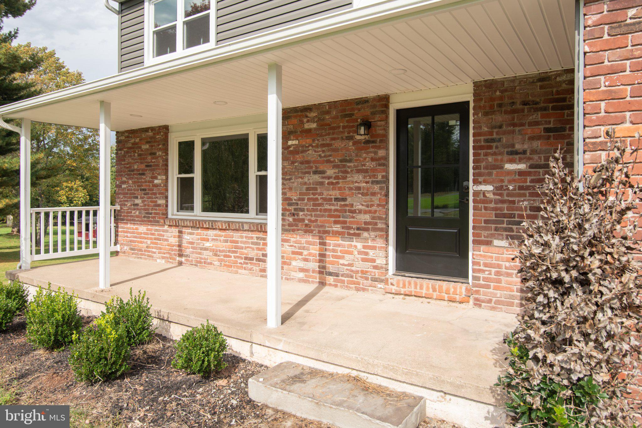 728 E CREAMERY ROAD