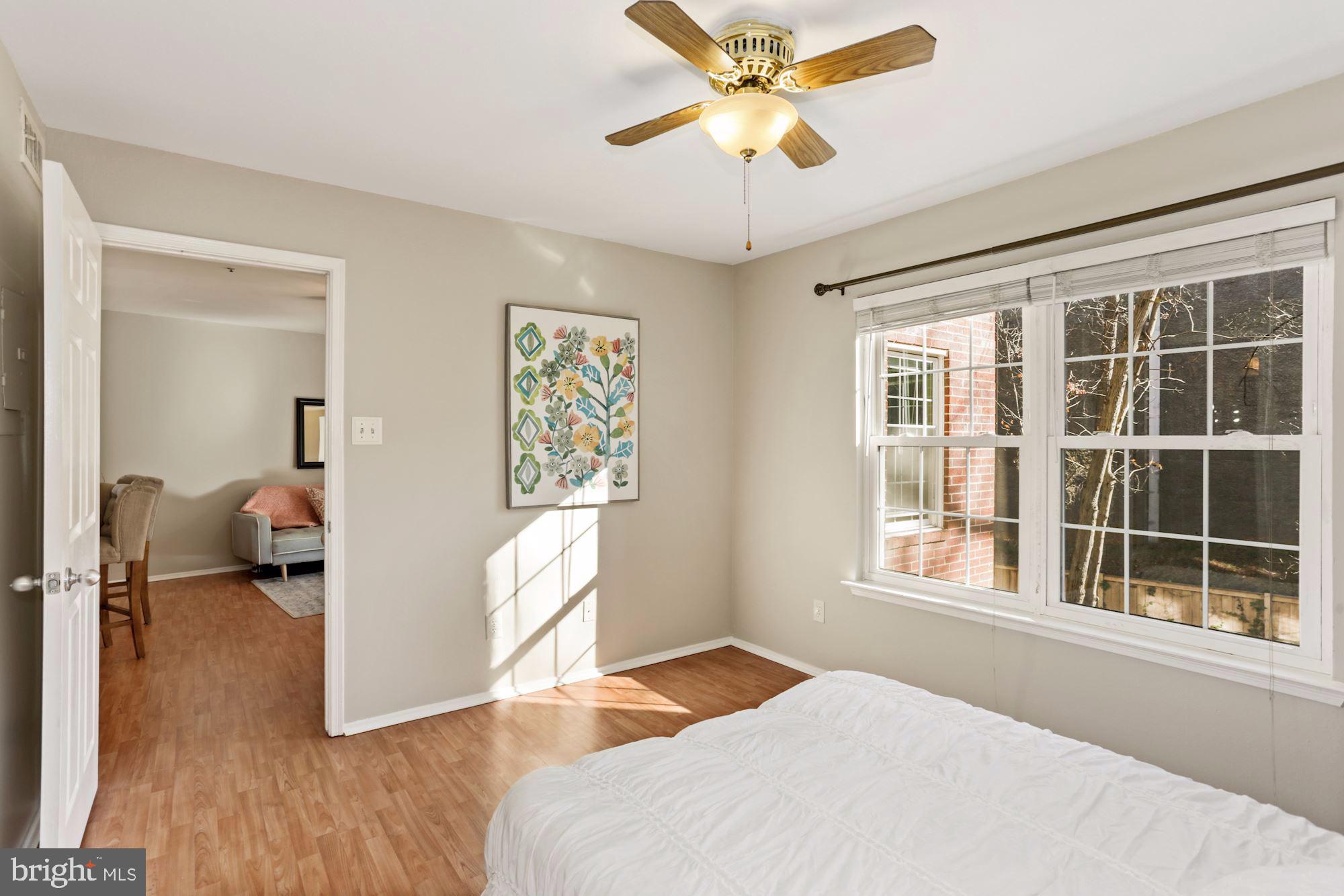 POINTE AT PARK CENTER - Residential