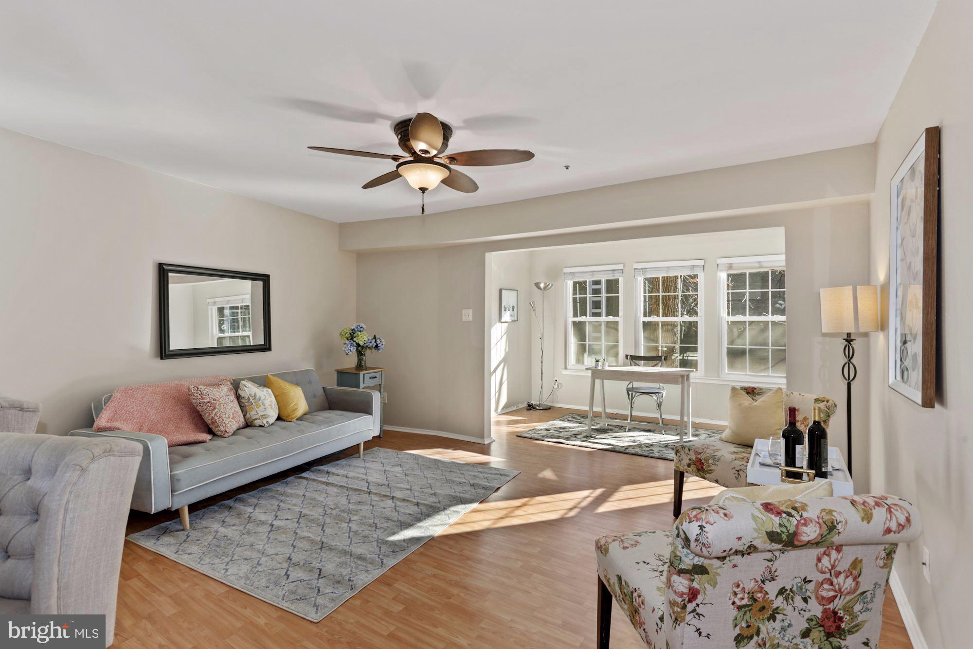 POINTE AT PARK CENTER - Residential