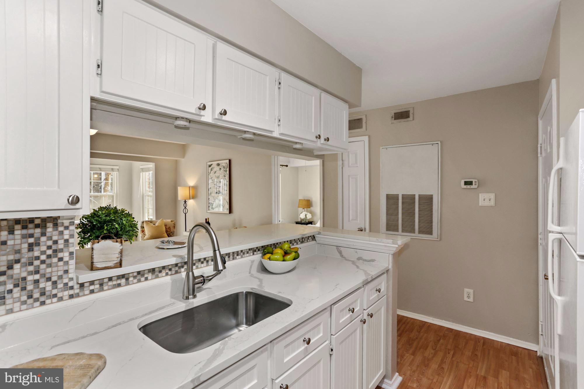 POINTE AT PARK CENTER - Residential