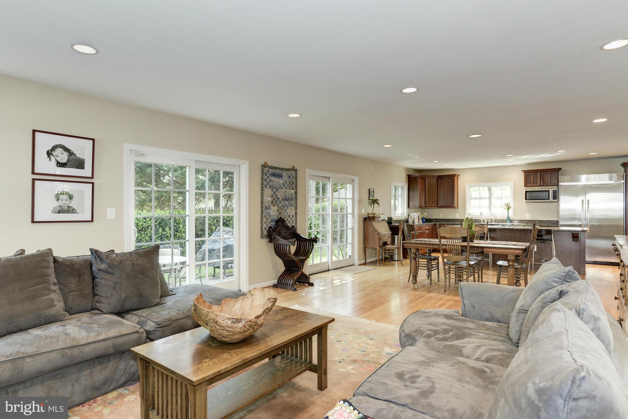 CHEVY CHASE - Residential