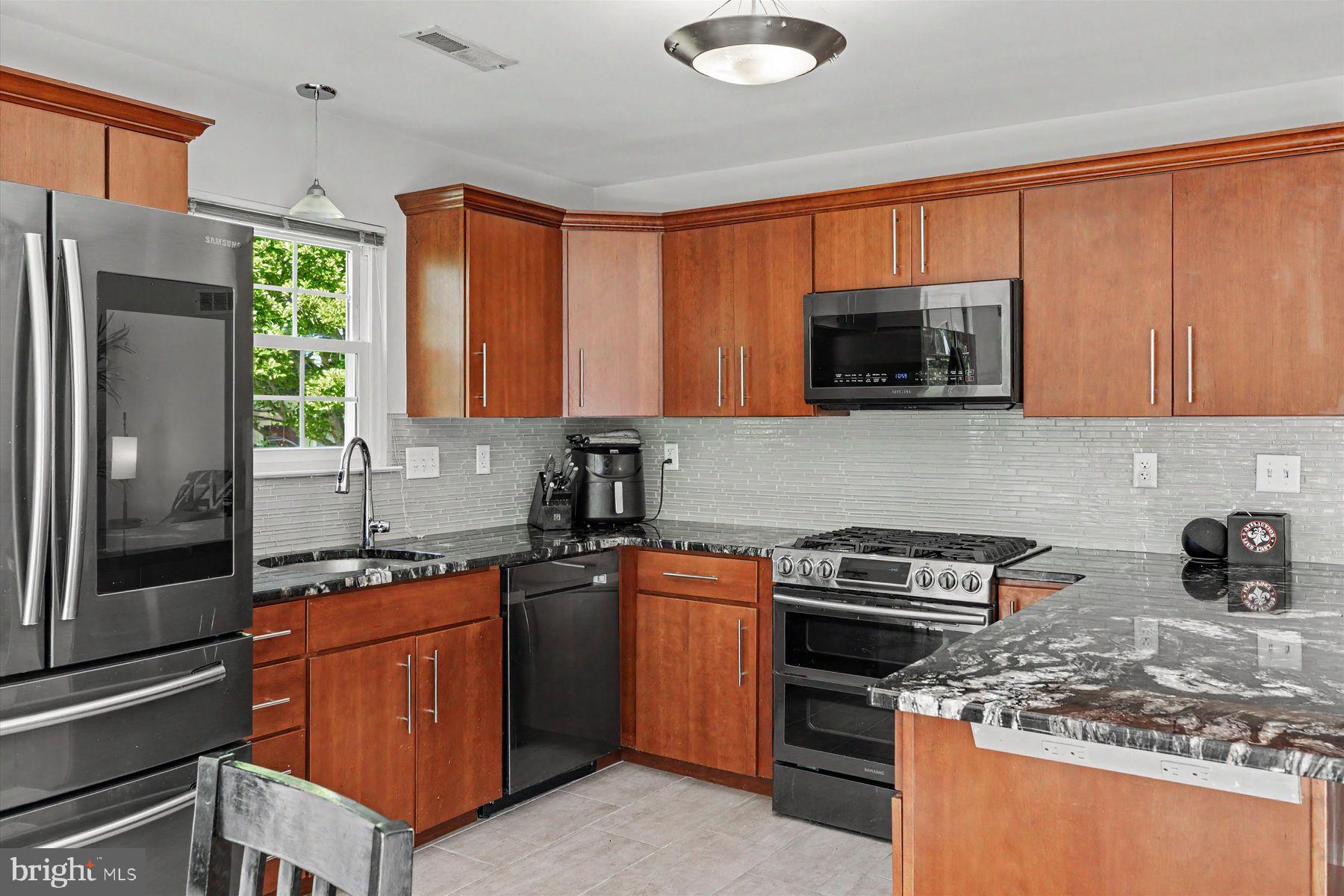 HILL HAVEN - Residential