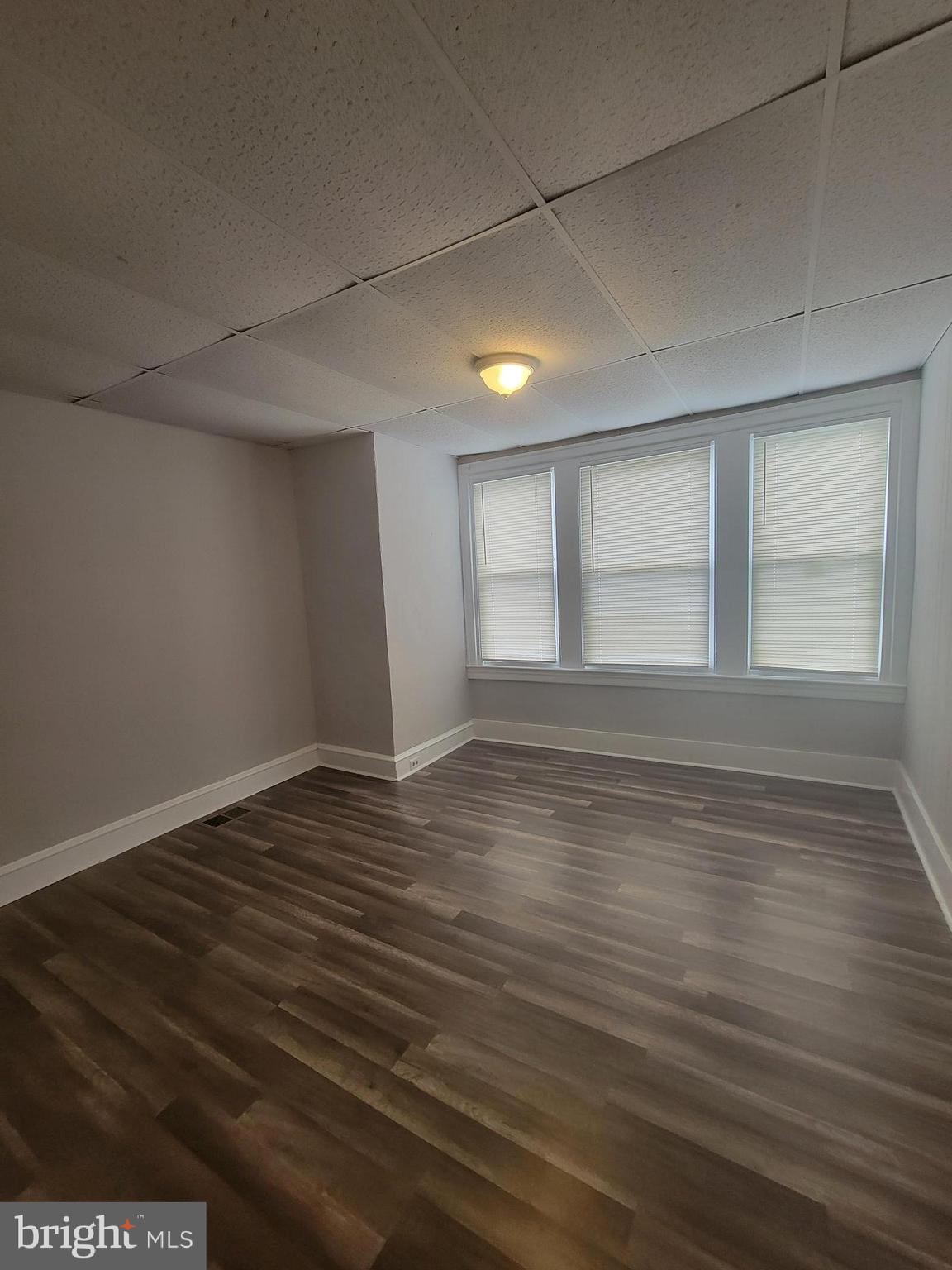 OLNEY - Residential Lease