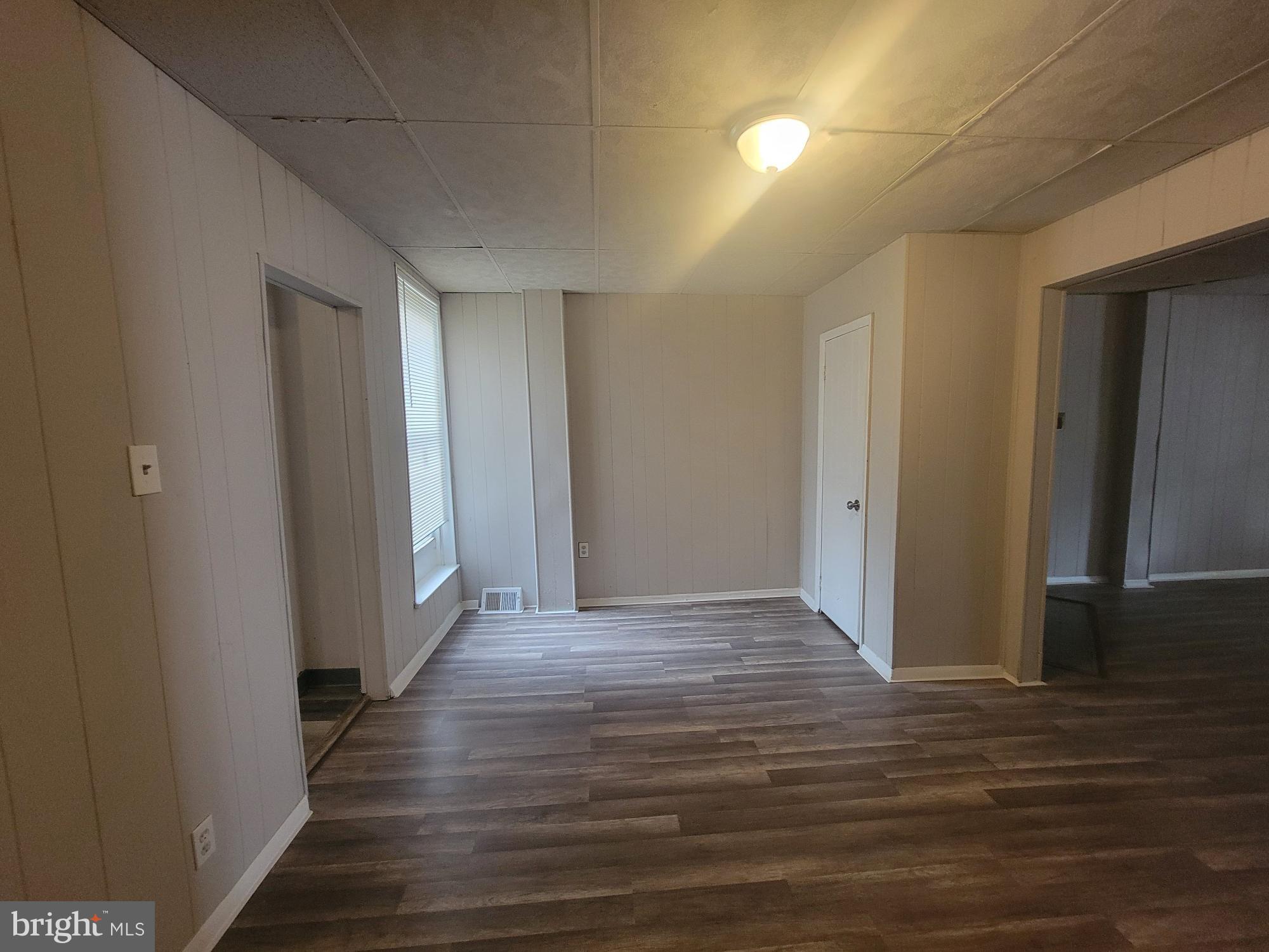 OLNEY - Residential Lease