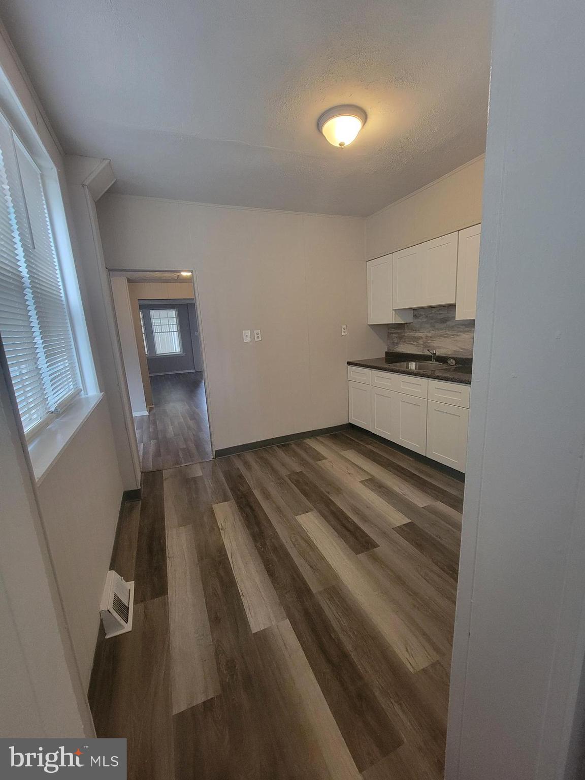 OLNEY - Residential Lease