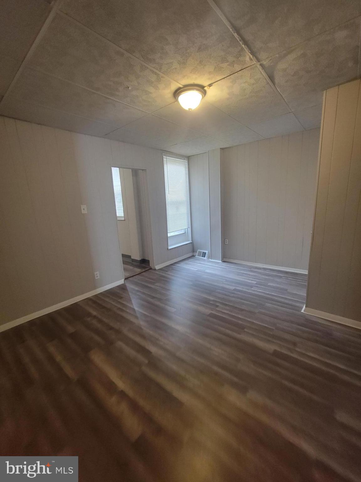 OLNEY - Residential Lease