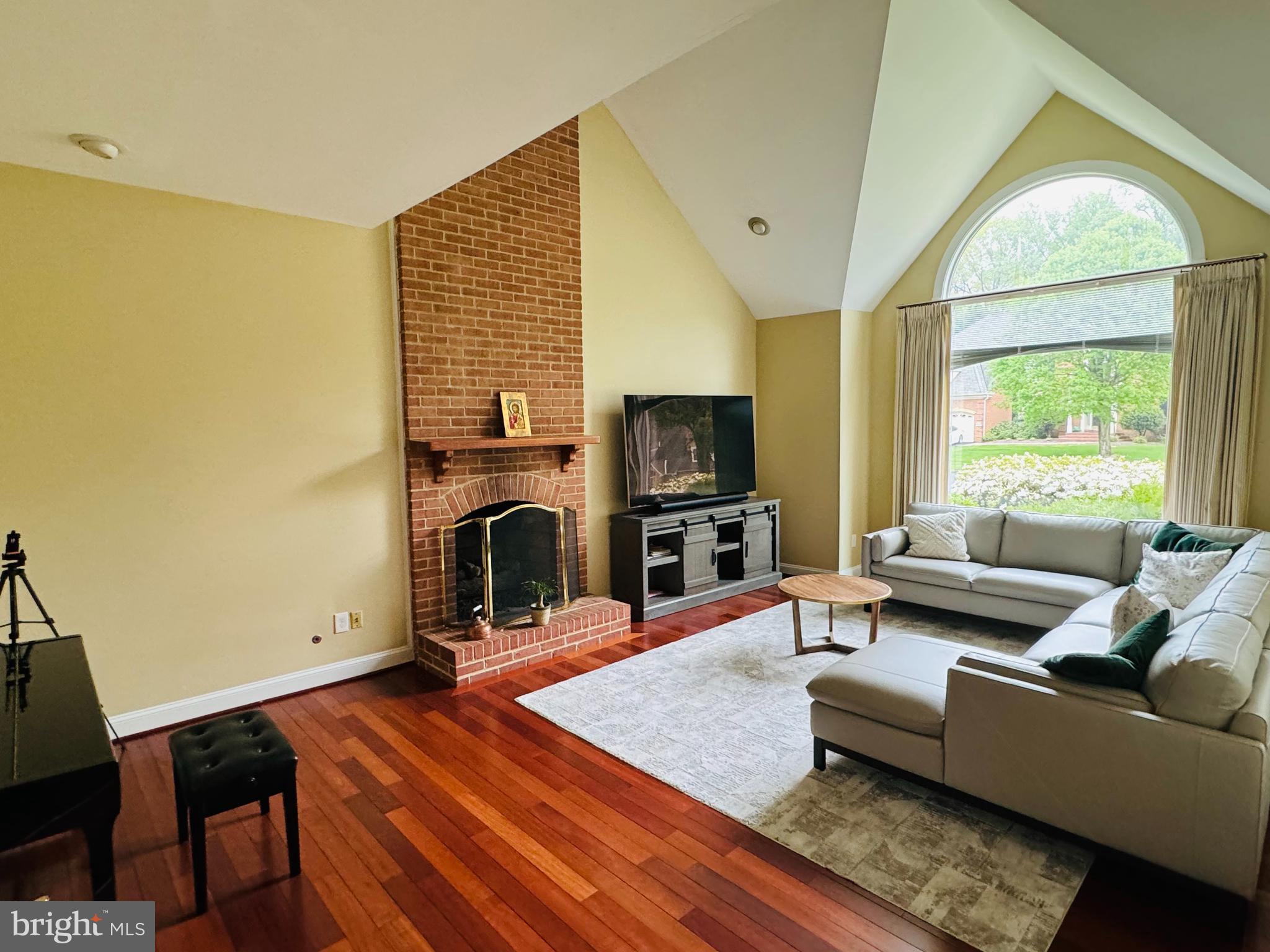 MIDDLETON TWO - Residential Lease