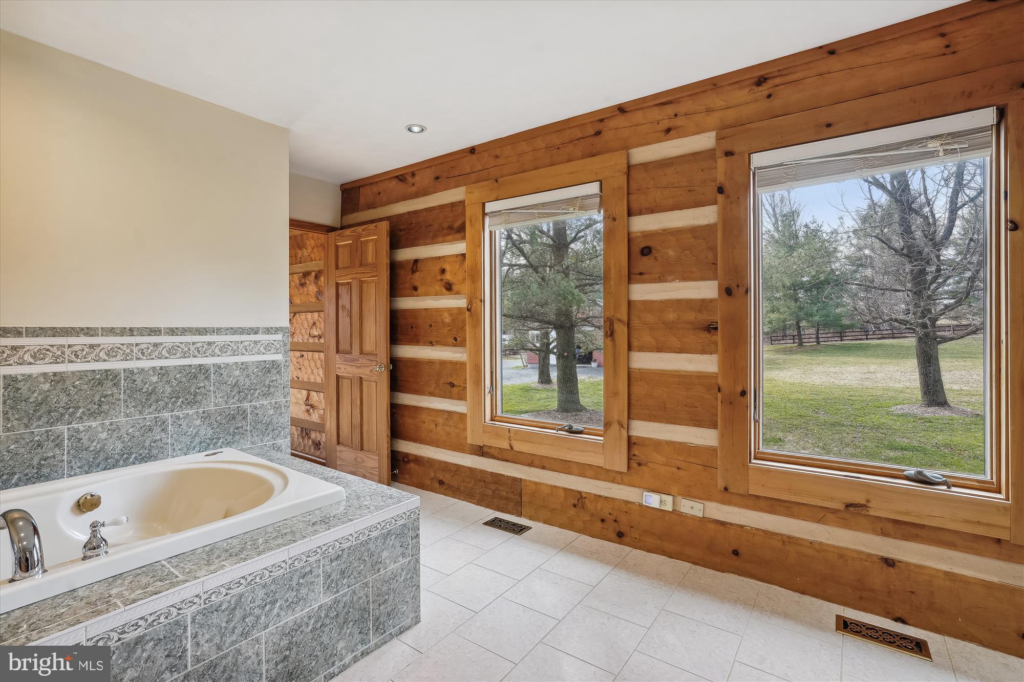 FRAZER HL FARMETTE - Residential