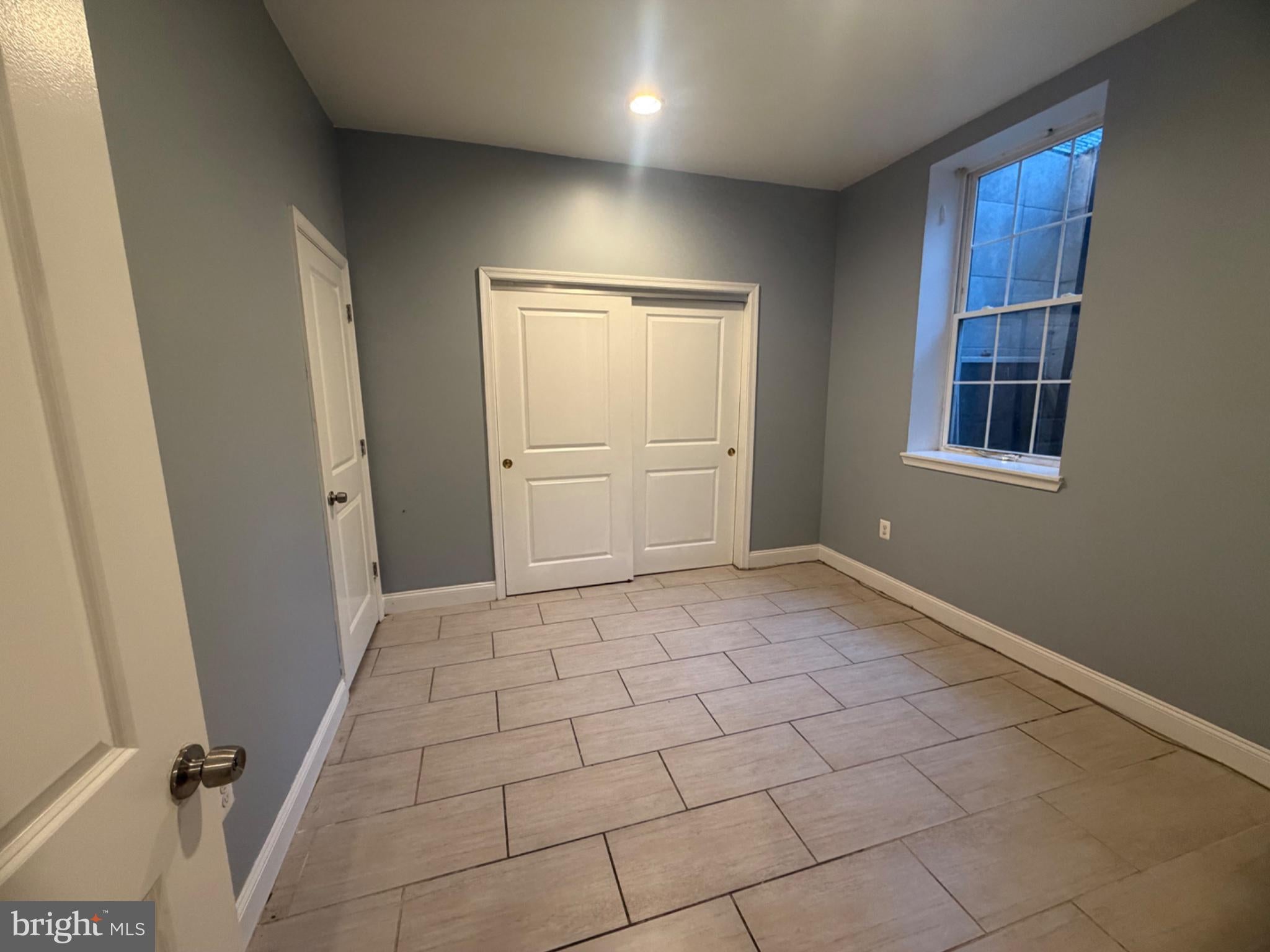 1023 WALLACE STREET 25