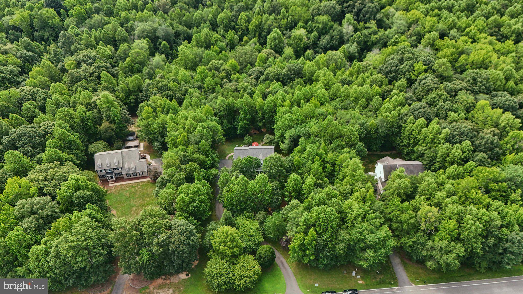 MAGNOLIA WOODS - Residential