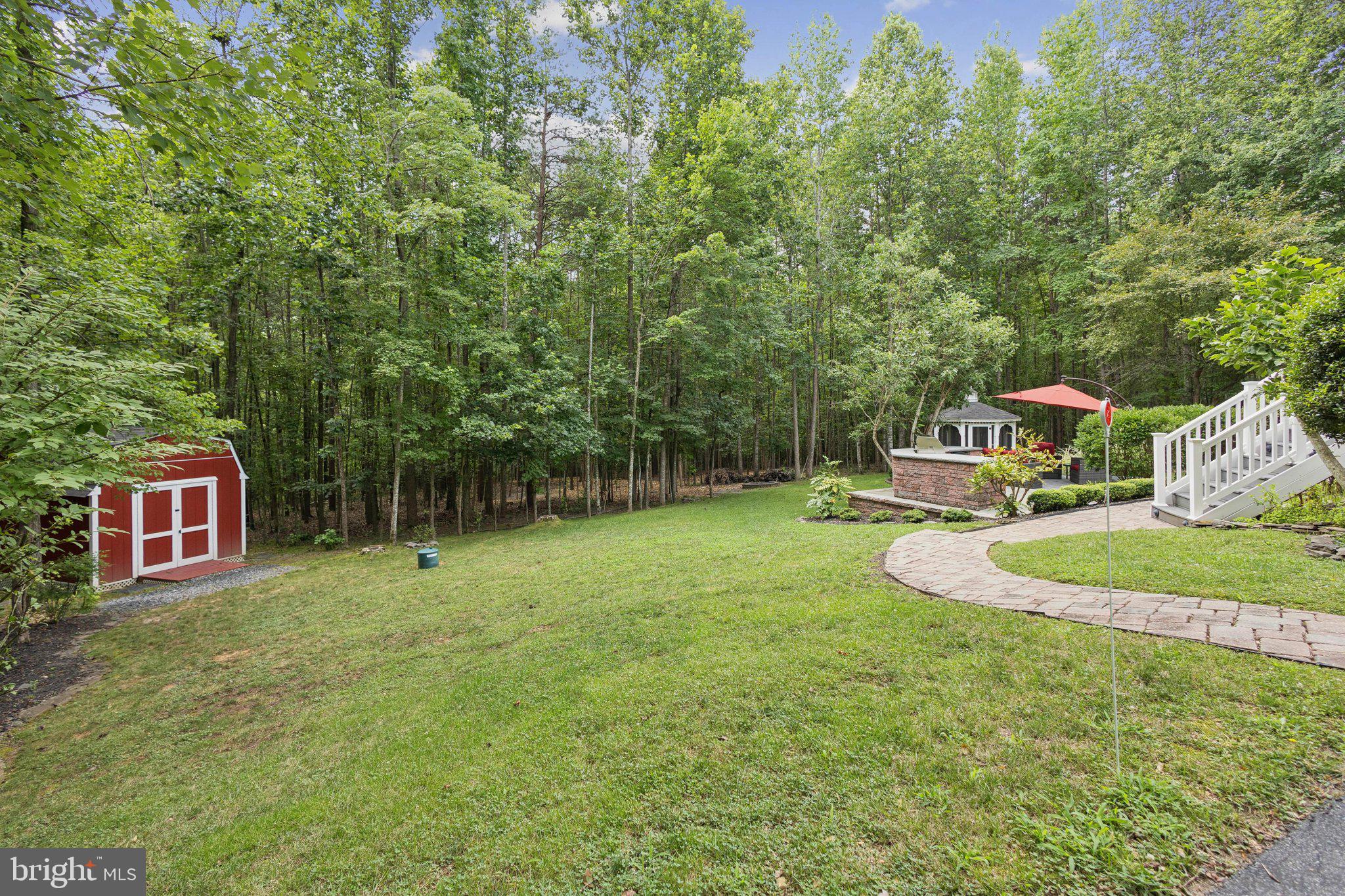 MAGNOLIA WOODS - Residential