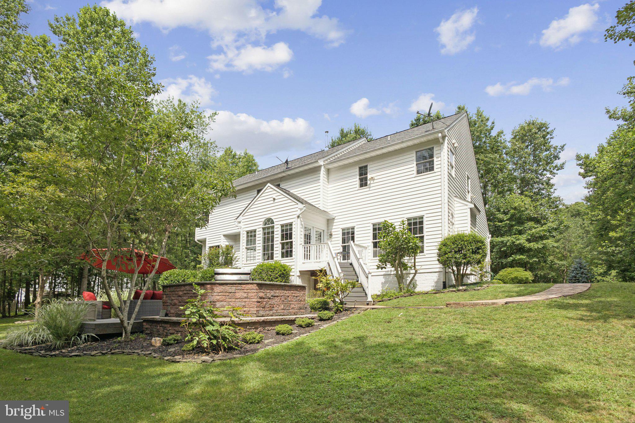 MAGNOLIA WOODS - Residential