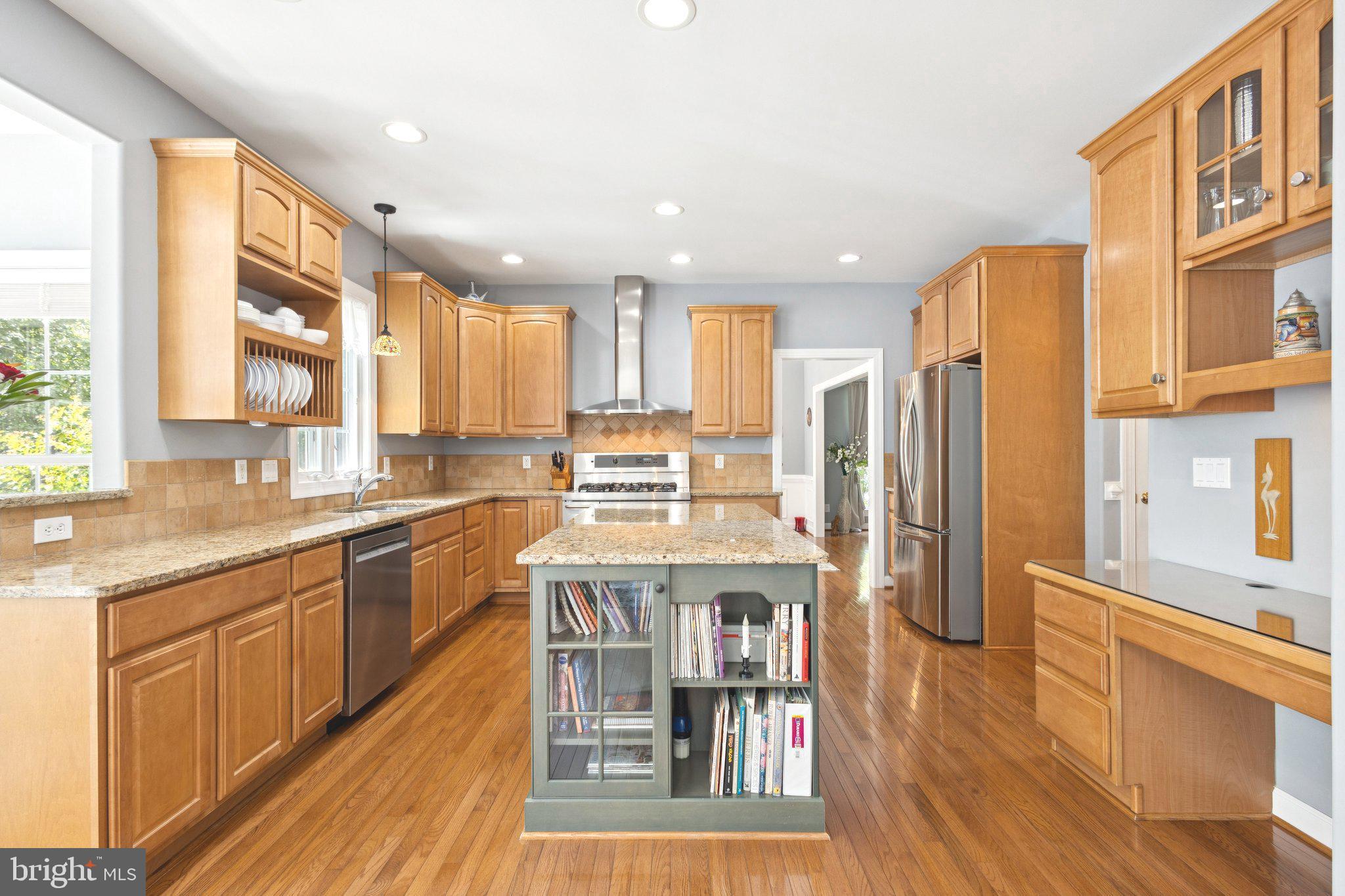 MAGNOLIA WOODS - Residential