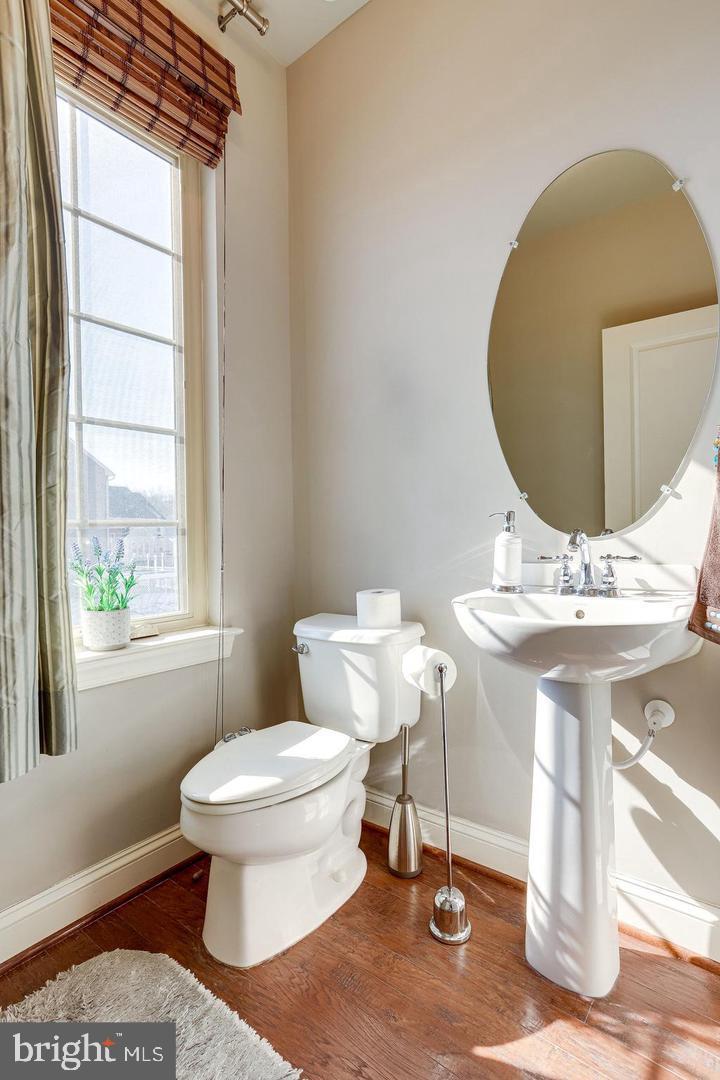 BRAMBLETON TOWN CENTER - Residential