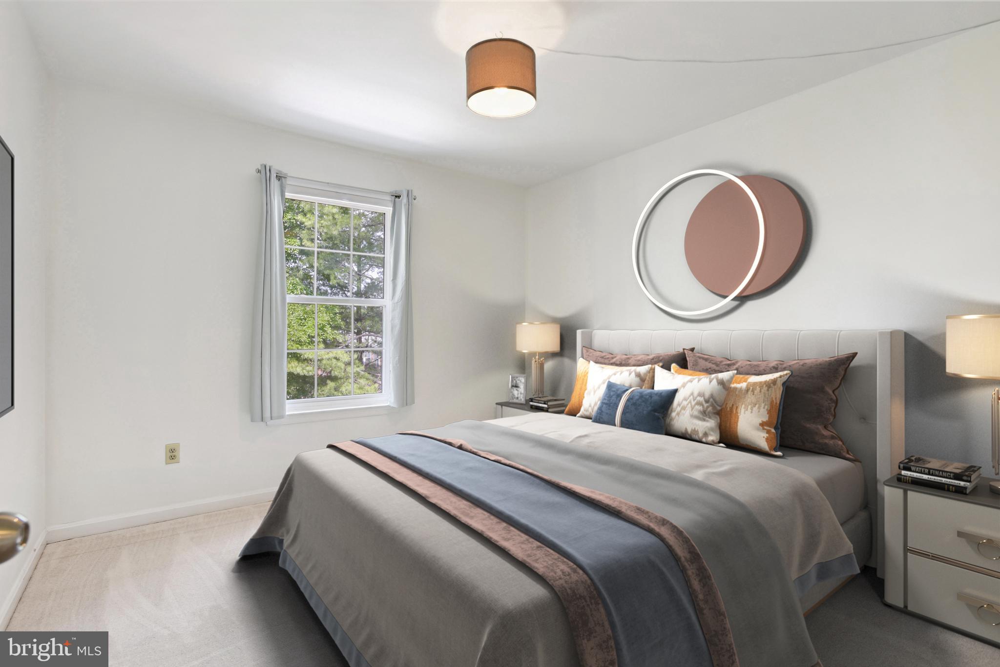 MIRROR RIDGE - Residential