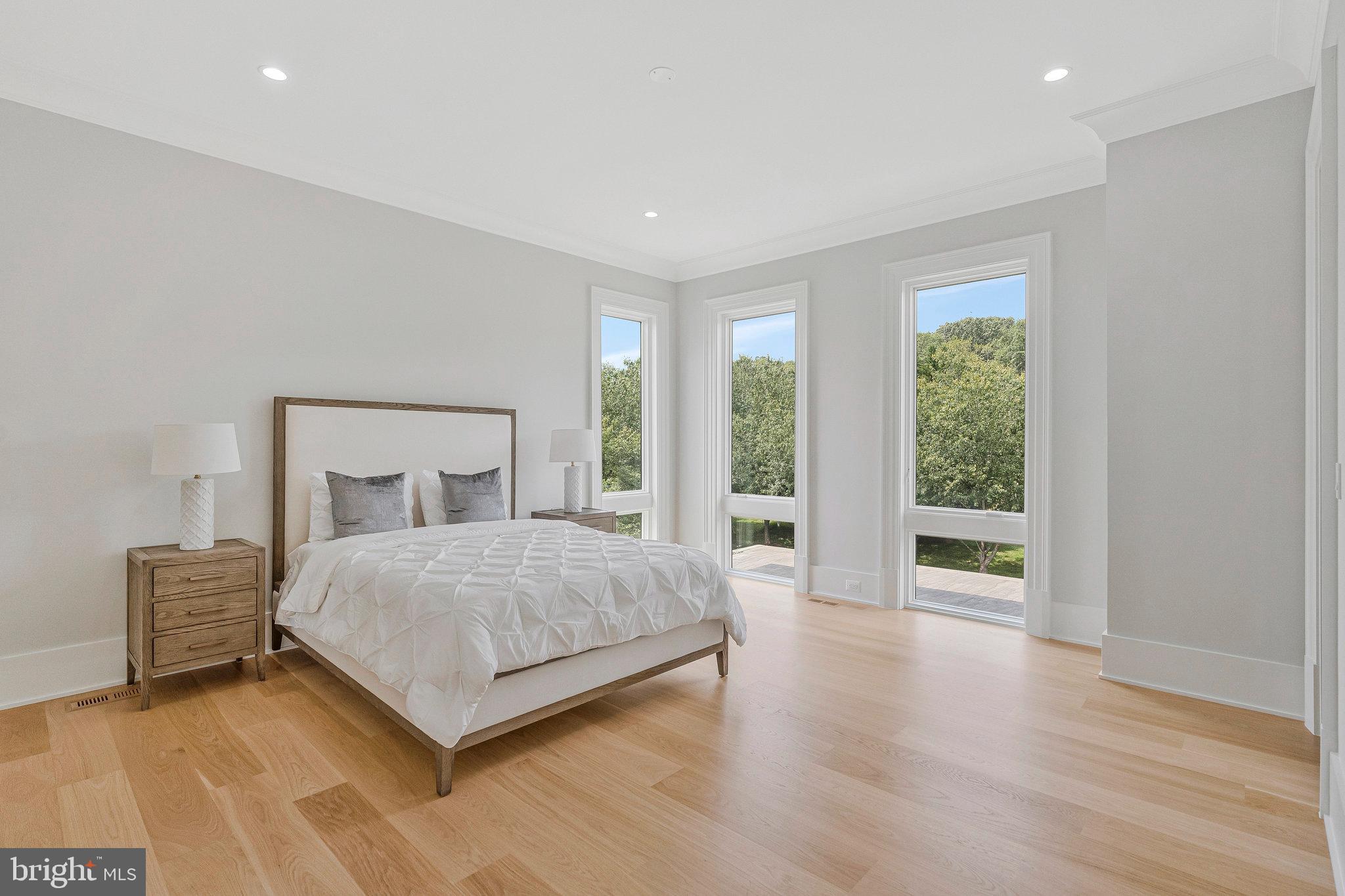 BROYHILL LANGLEY ESTATES - Residential