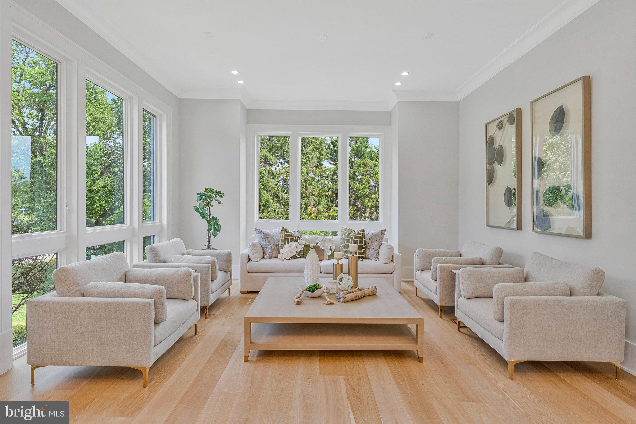 BROYHILL LANGLEY ESTATES - Residential