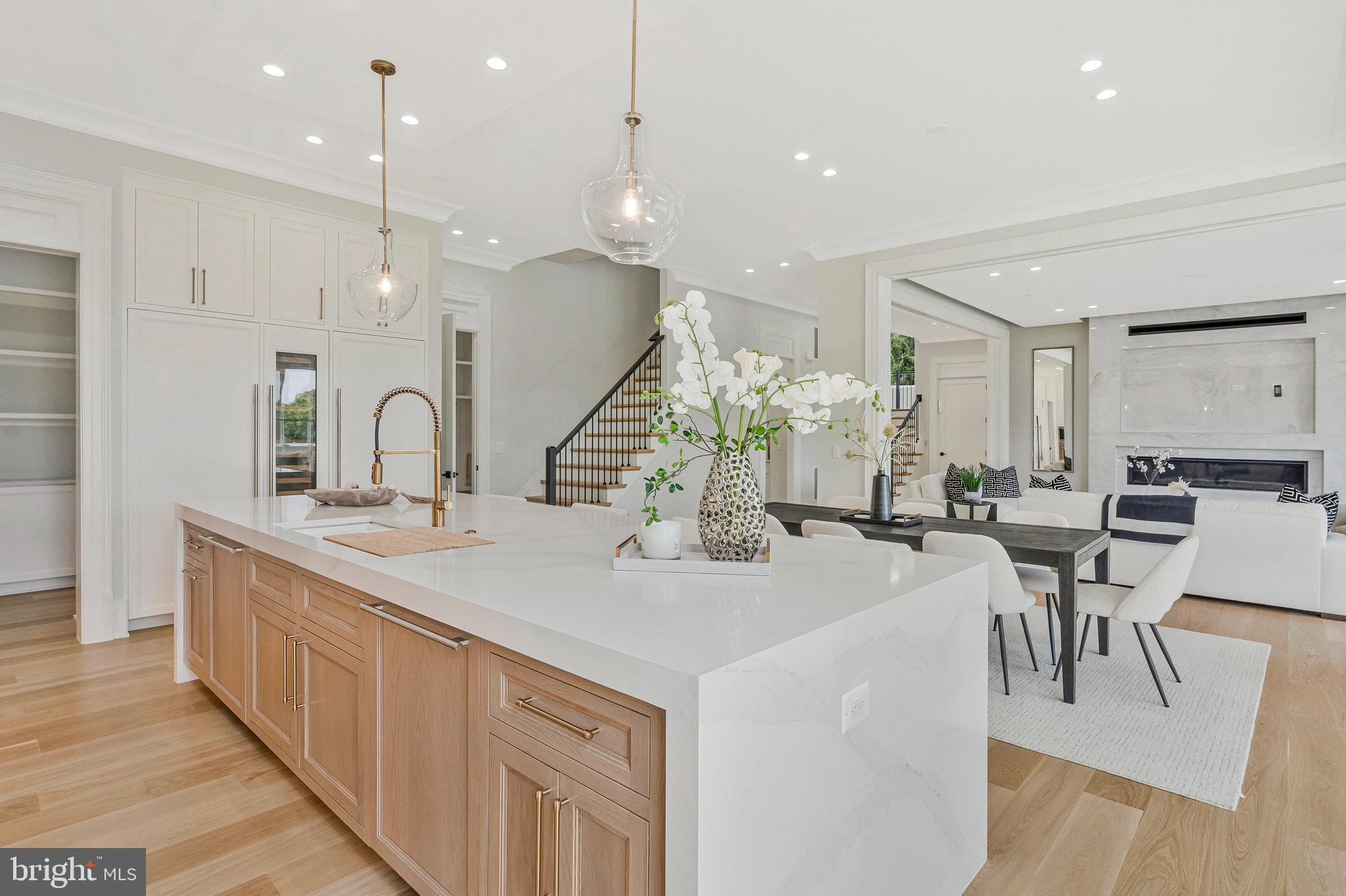 BROYHILL LANGLEY ESTATES - Residential