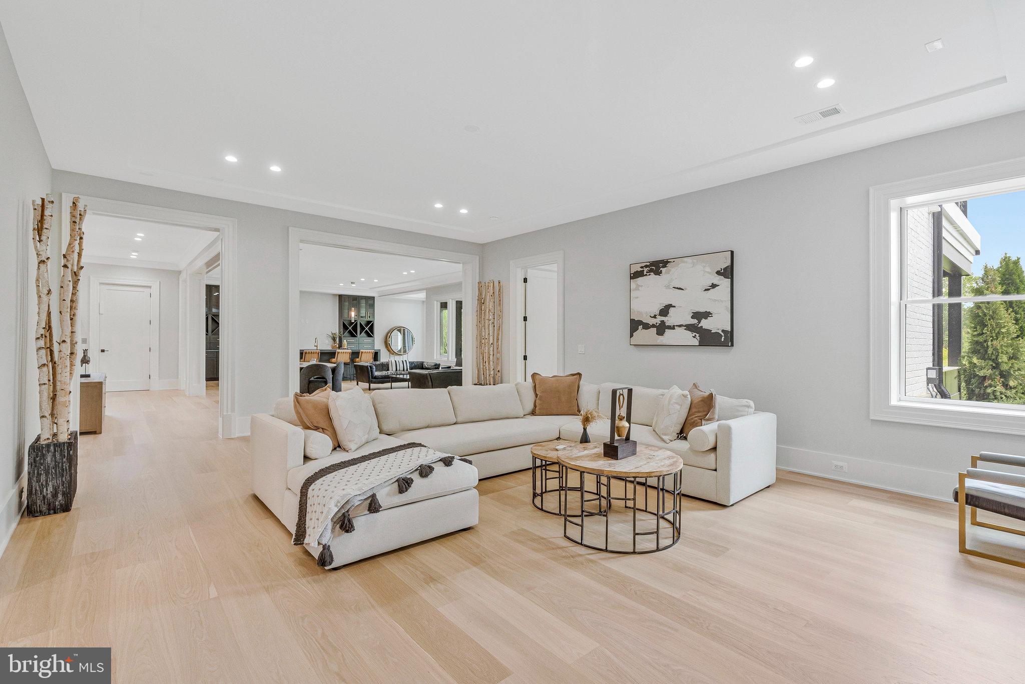 BROYHILL LANGLEY ESTATES - Residential