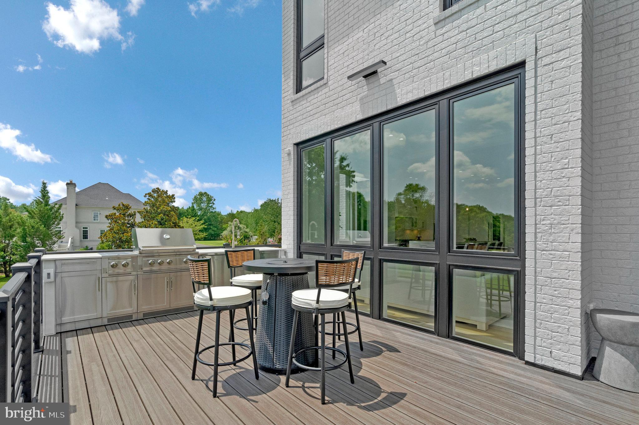 BROYHILL LANGLEY ESTATES - Residential