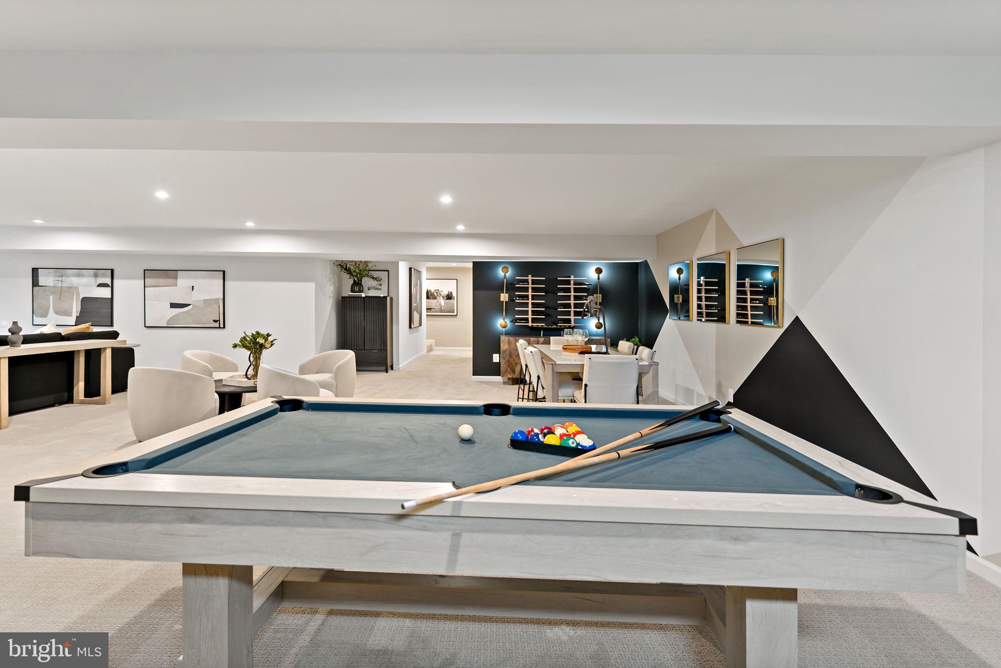 SOUTH BROOK - Residential