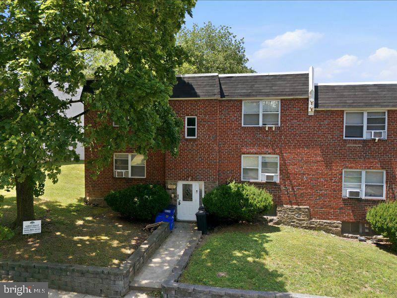 5982 HENRY AVENUE 84
