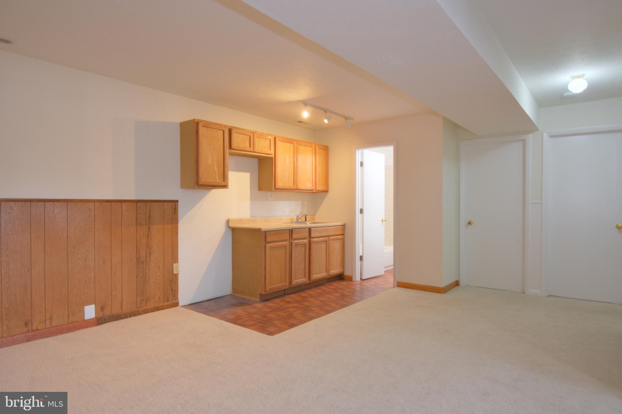 GLENMAR - Residential Lease