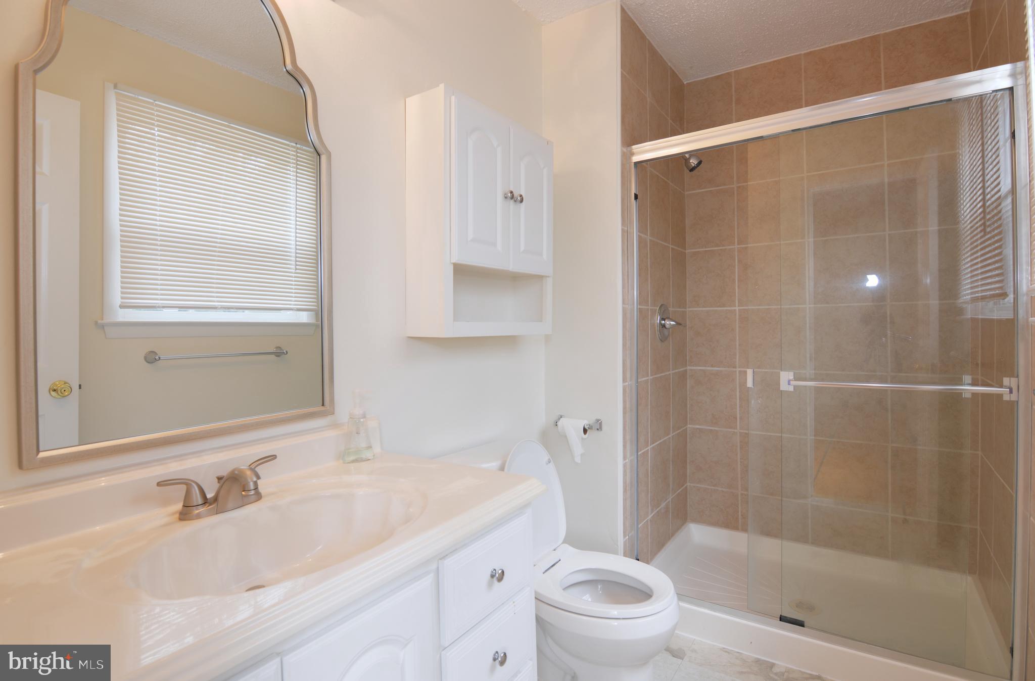 GLENMAR - Residential Lease