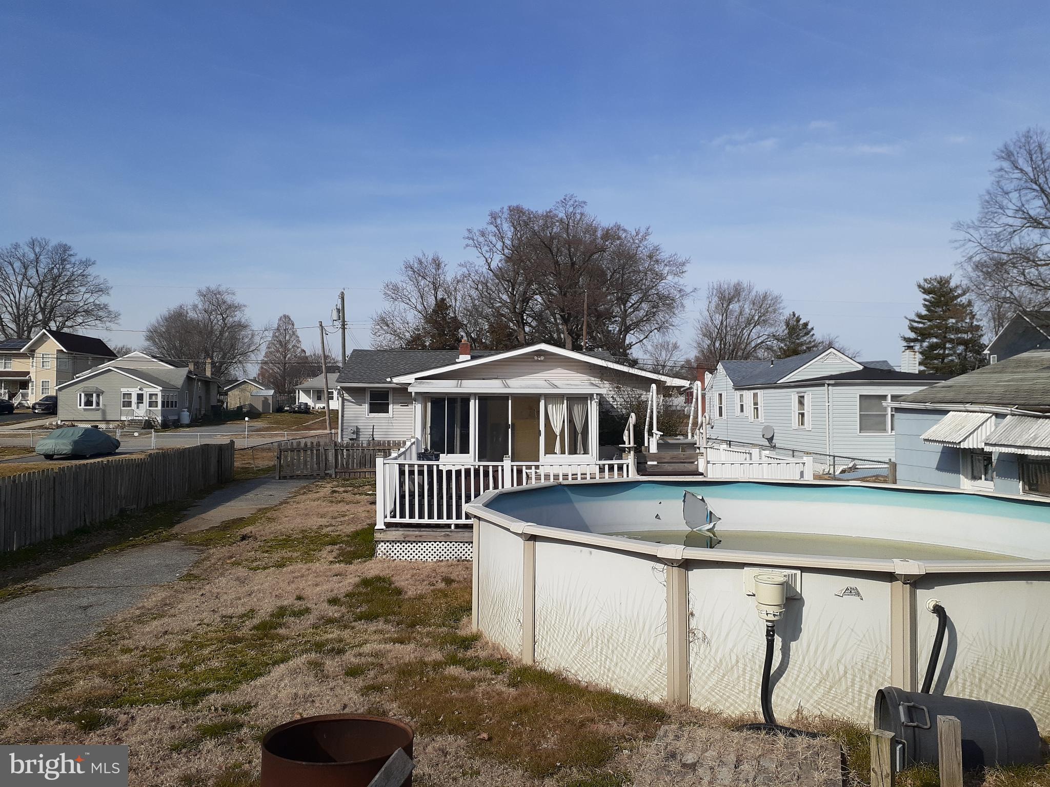 LYNCH POINT - Residential