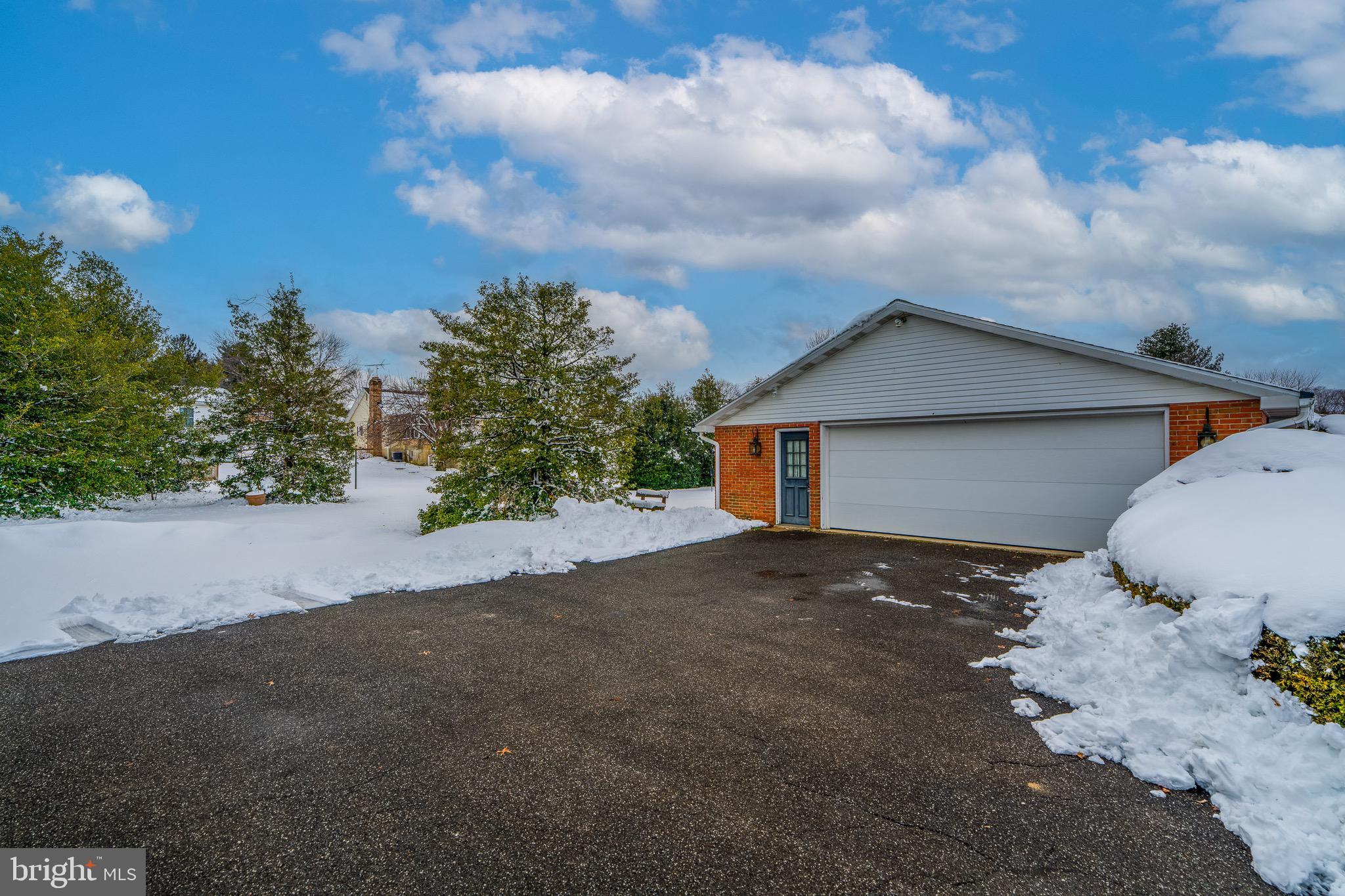 QUARRYVILLE BOROUGH - Residential