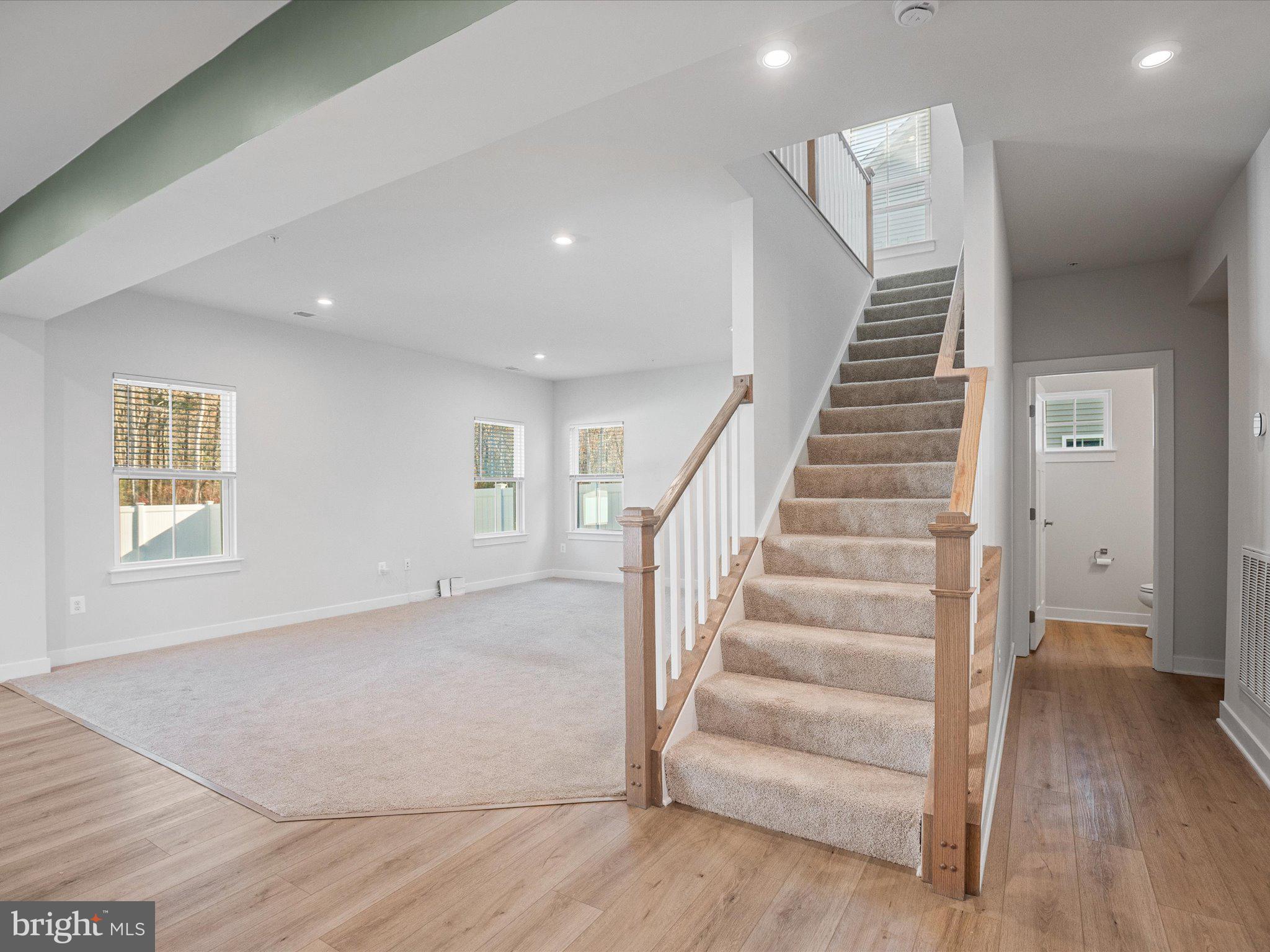 PERRY'S RETREAT - Residential