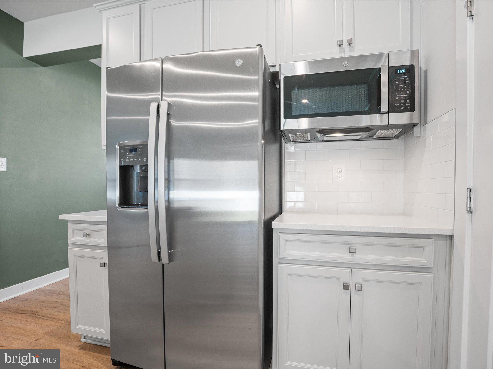 PERRY'S RETREAT - Residential