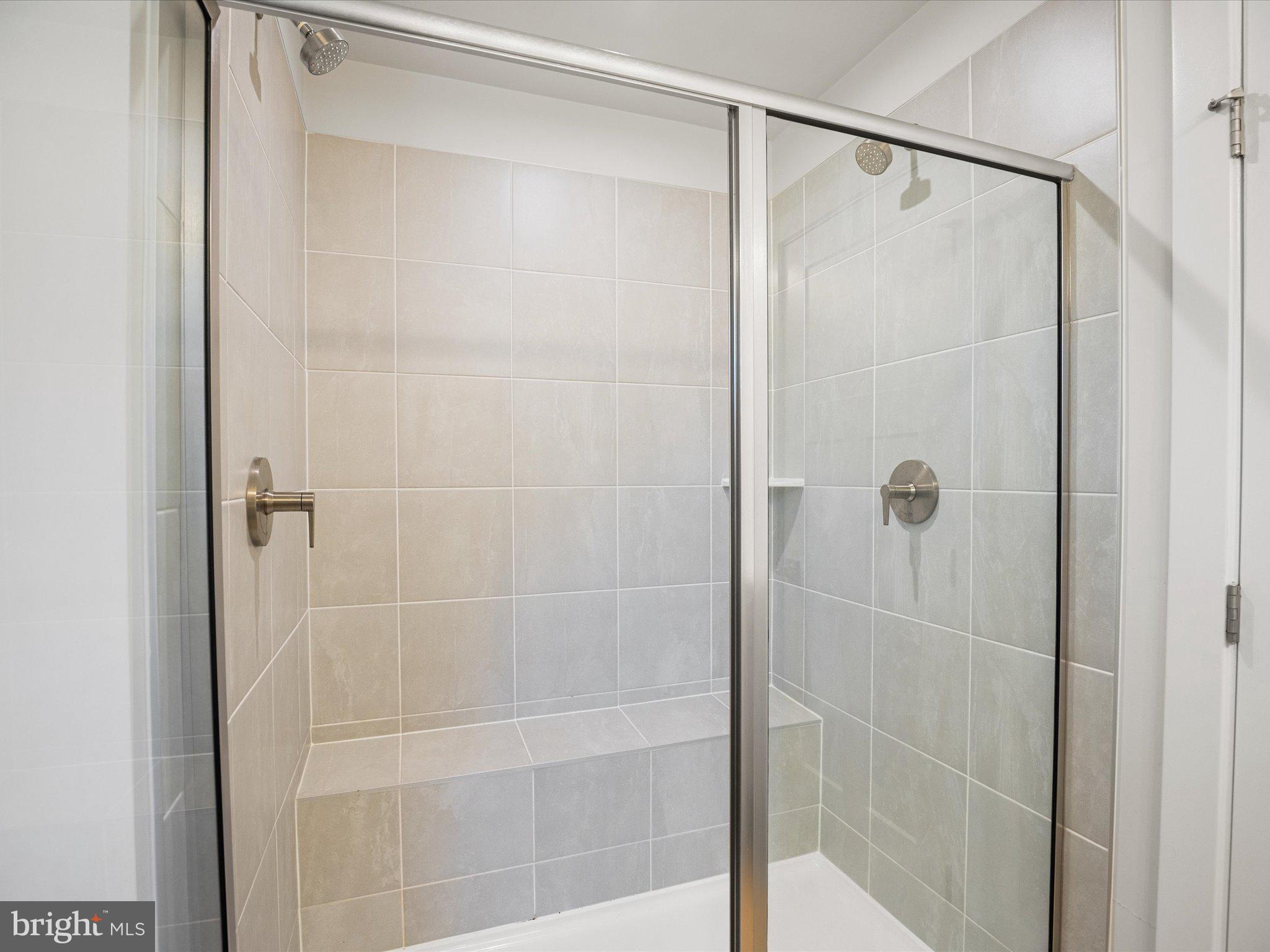 PERRY'S RETREAT - Residential