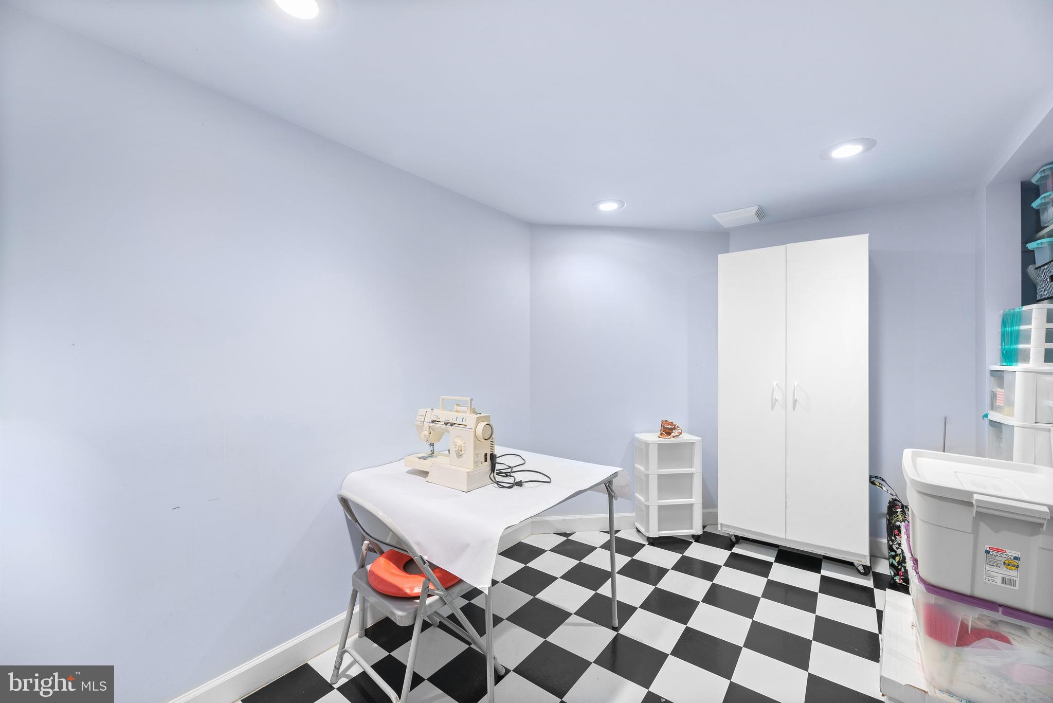 VILLAGES OF WINTERSET - Residential