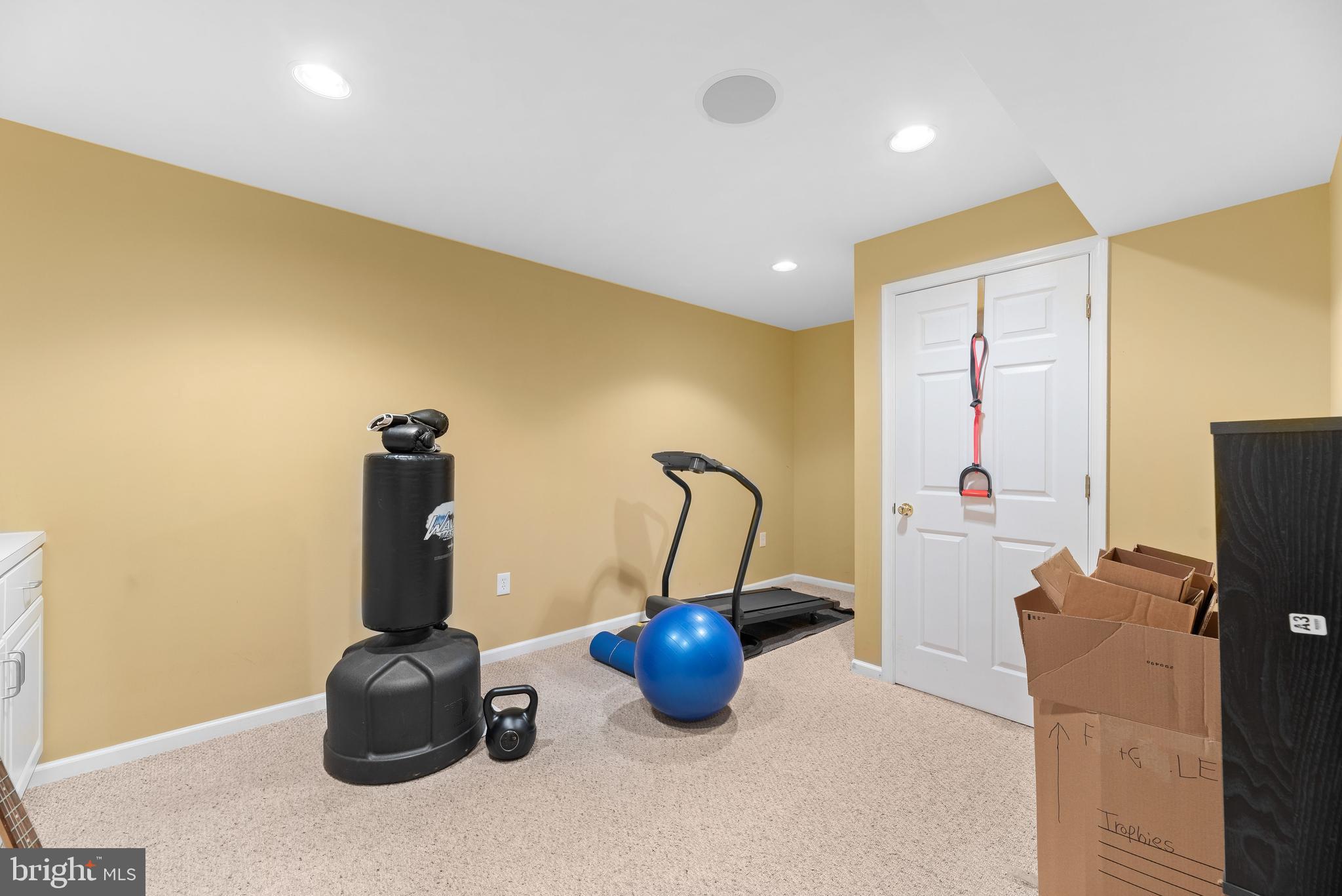 VILLAGES OF WINTERSET - Residential