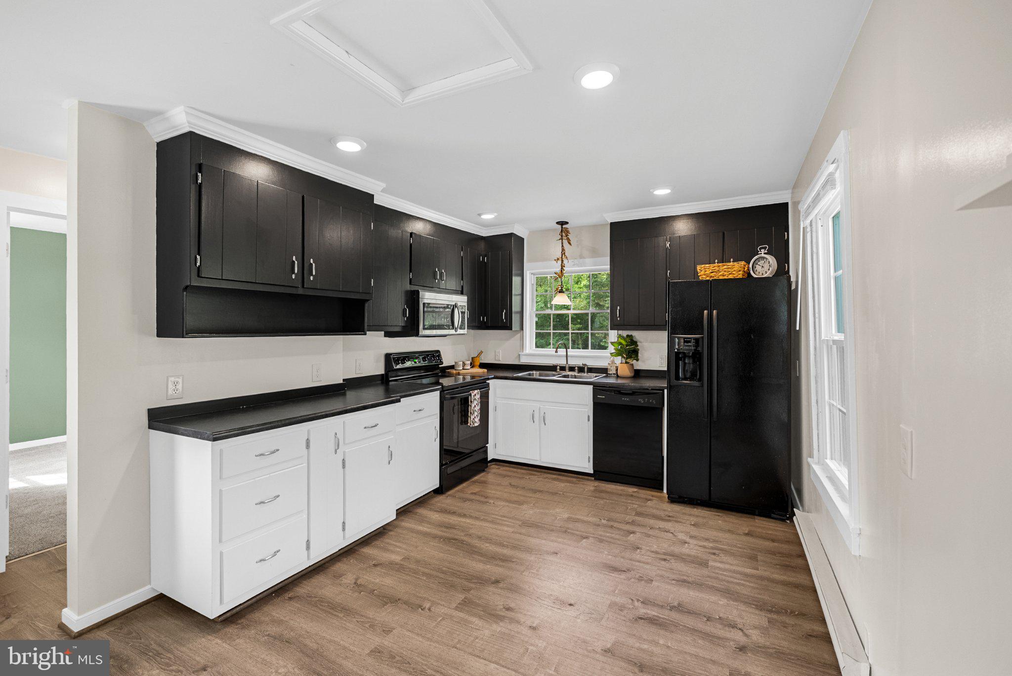 18290 WINSTON LOOP