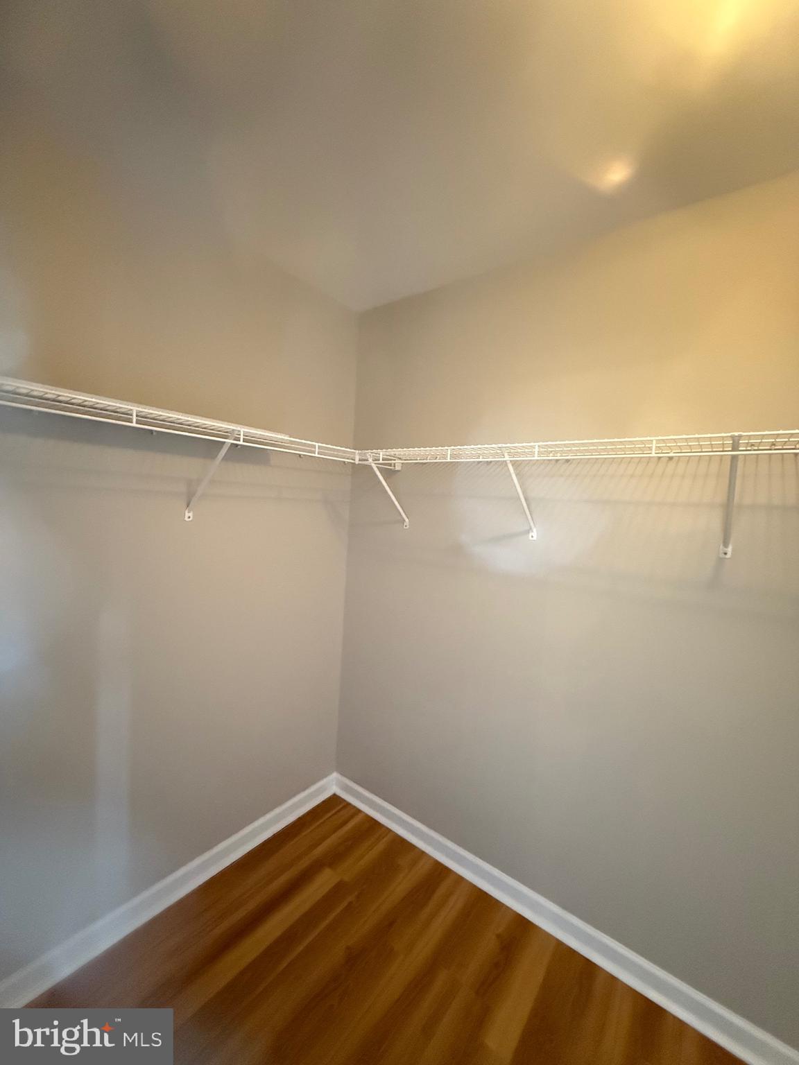 MANOR PARK - Residential Lease