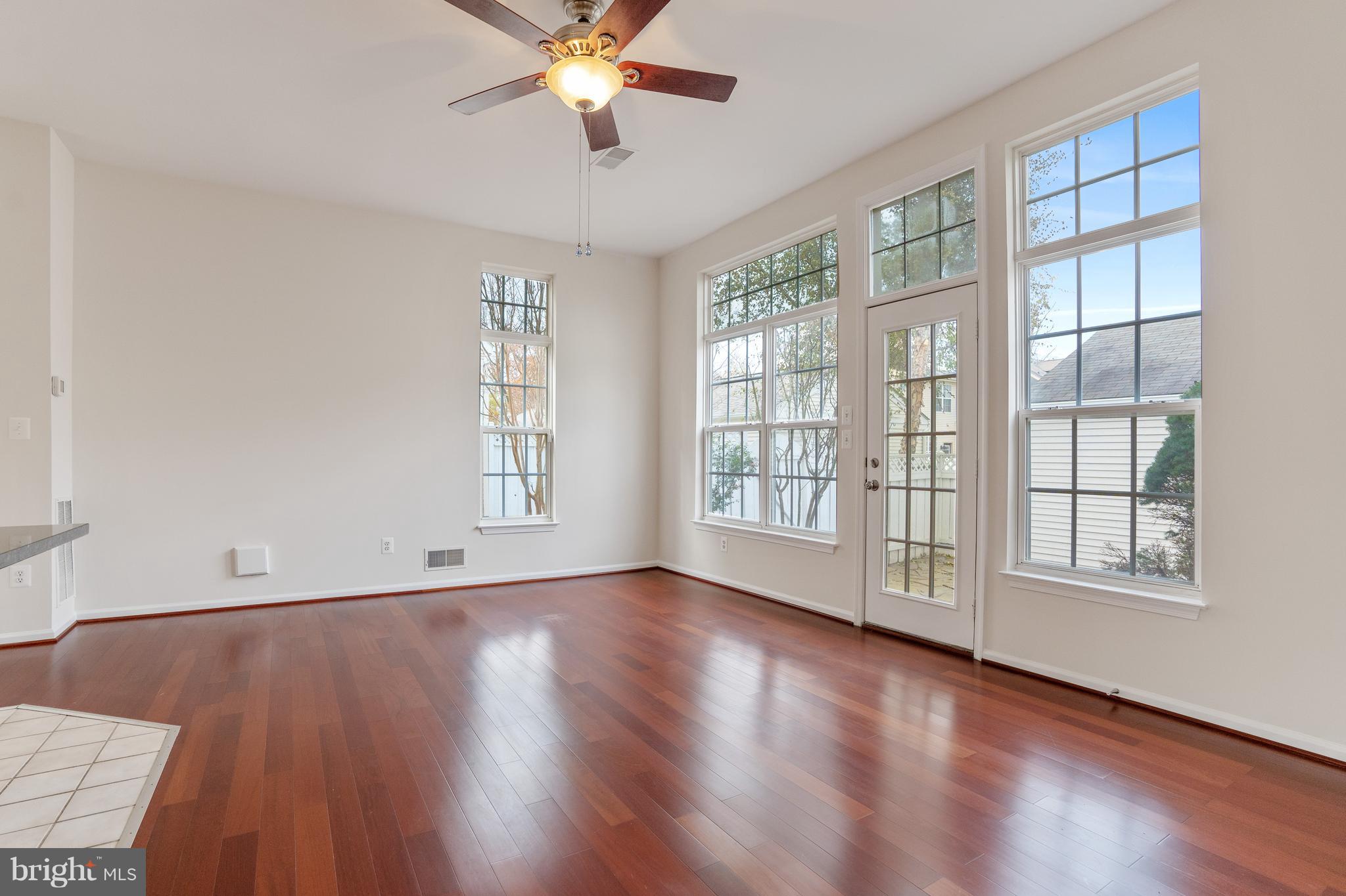 BELMONT GREENE - Residential