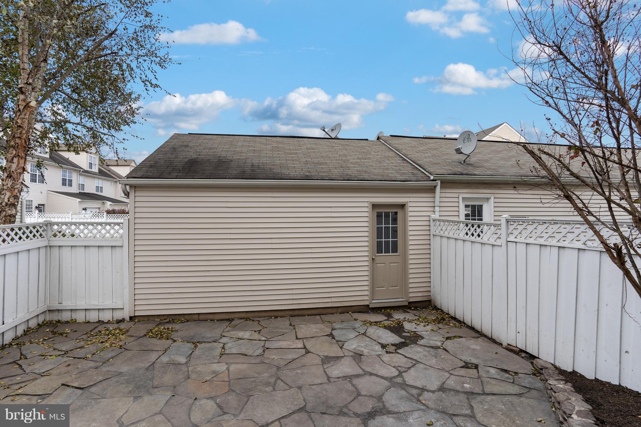 BELMONT GREENE - Residential