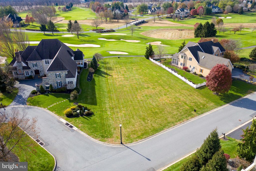 Photo of 668 Goose Neck Drive, Lititz, PA 17543 (MLS # PALA2045384)