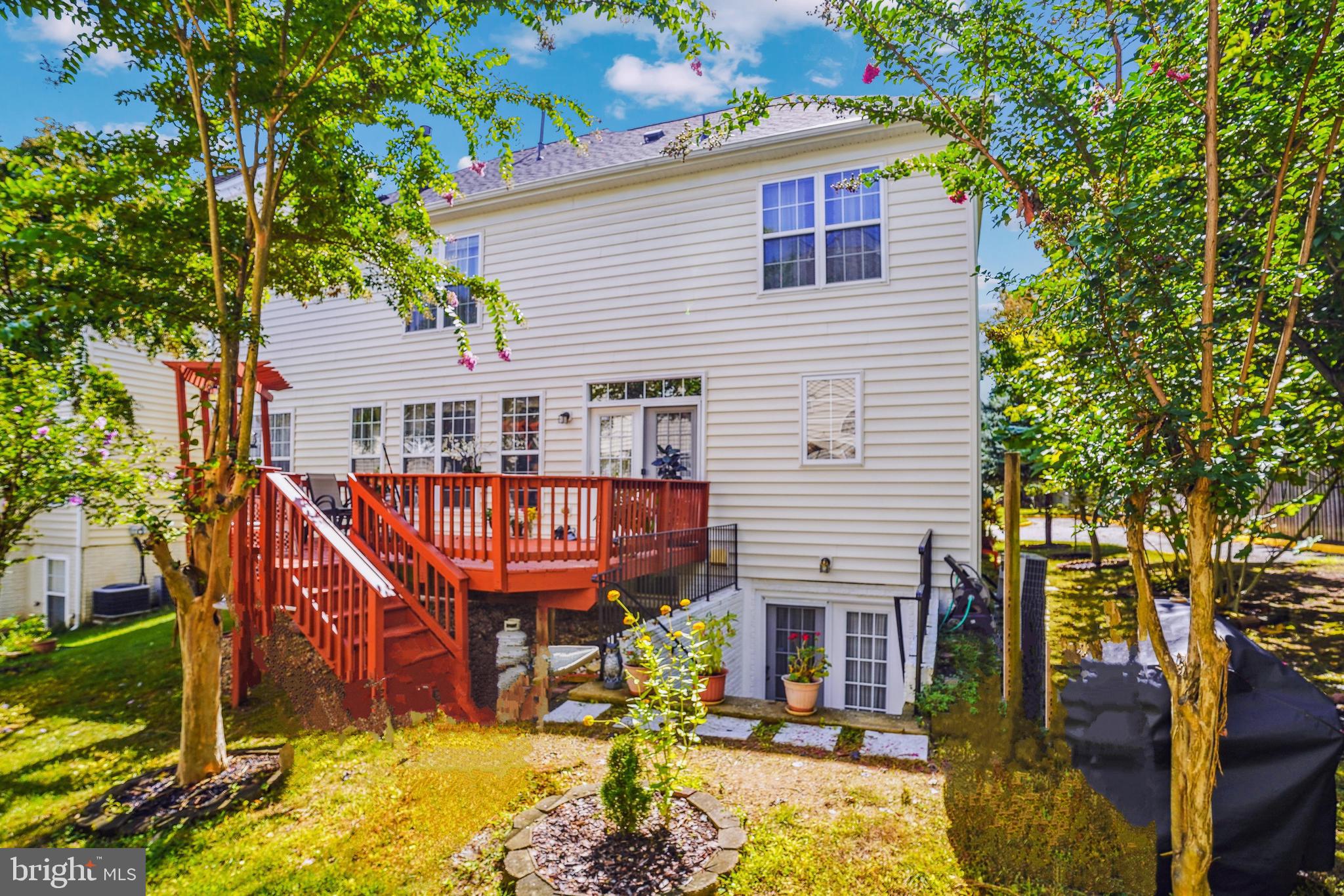 VILLAGE AT LORTON VALLEY - Residential