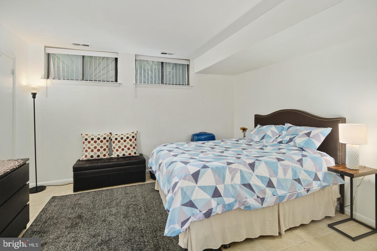 WASHINGTON SQ WEST - Residential Lease