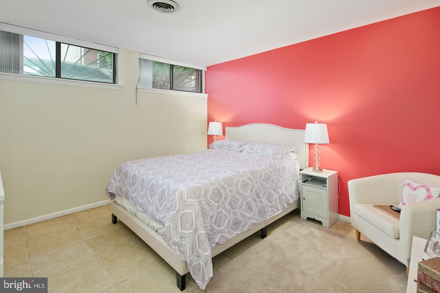 WASHINGTON SQ WEST - Residential Lease