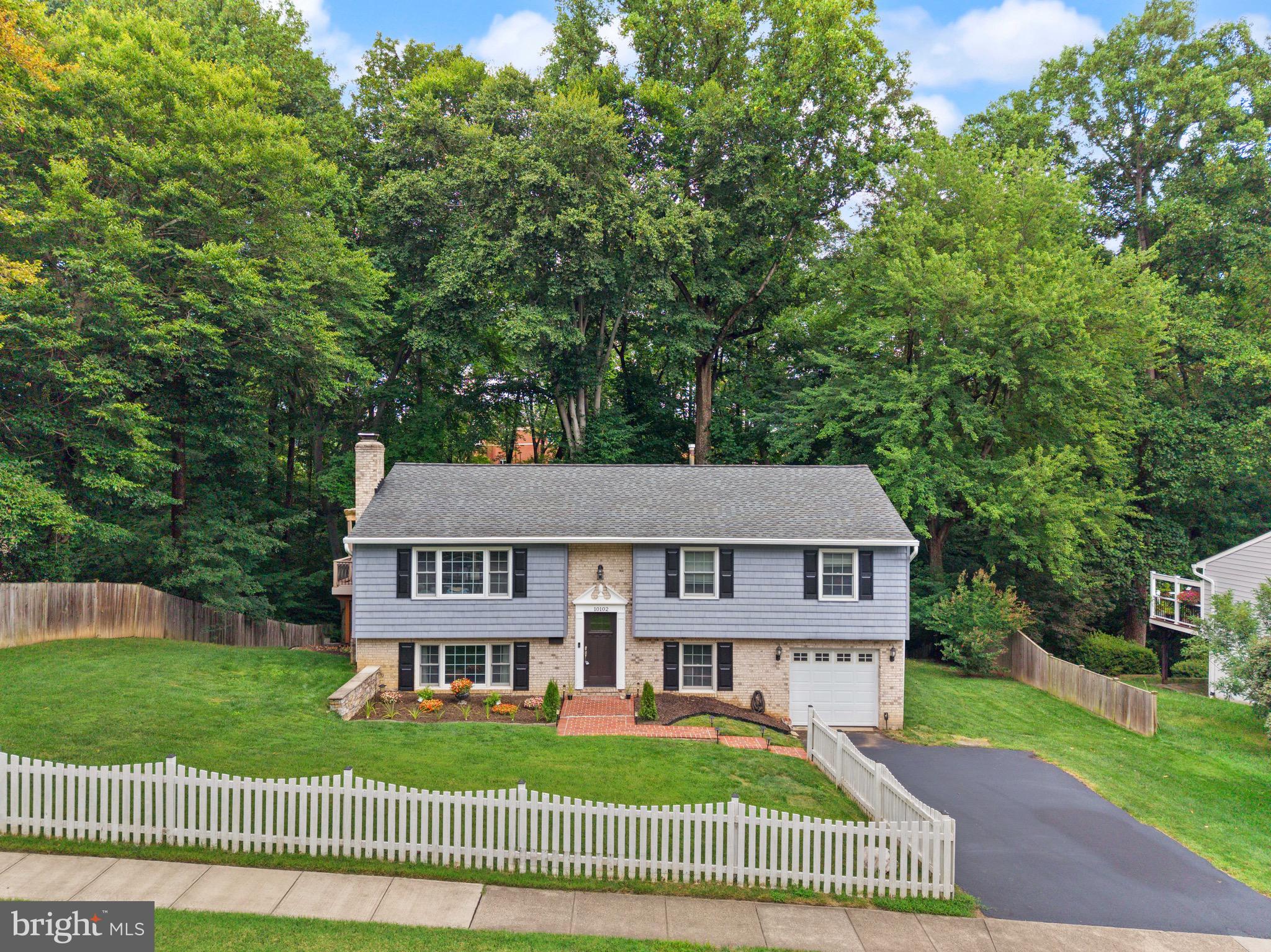 10102 SPRING LAKE TERRACE