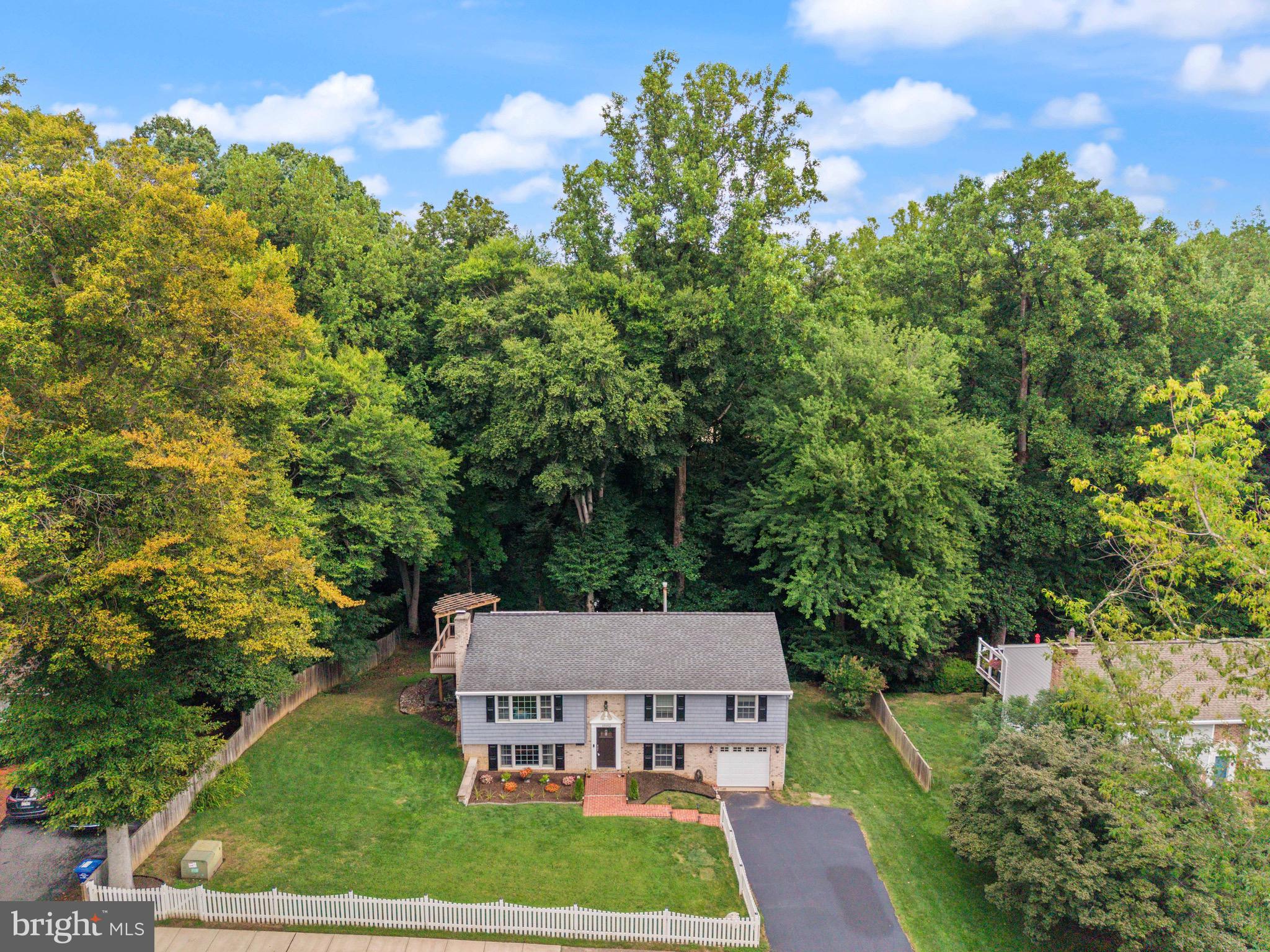 10102 SPRING LAKE TERRACE