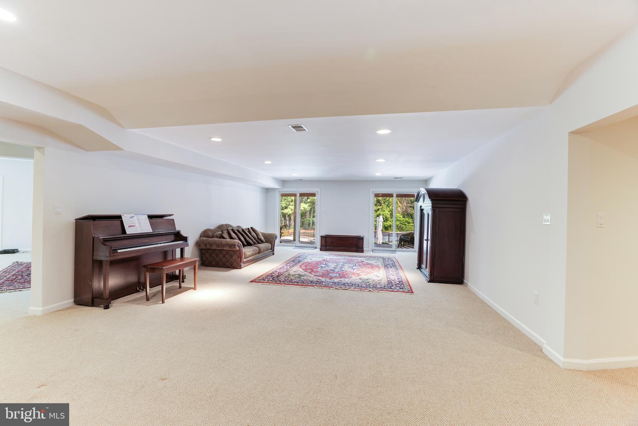 TOWLSTON MEADOWS - Residential