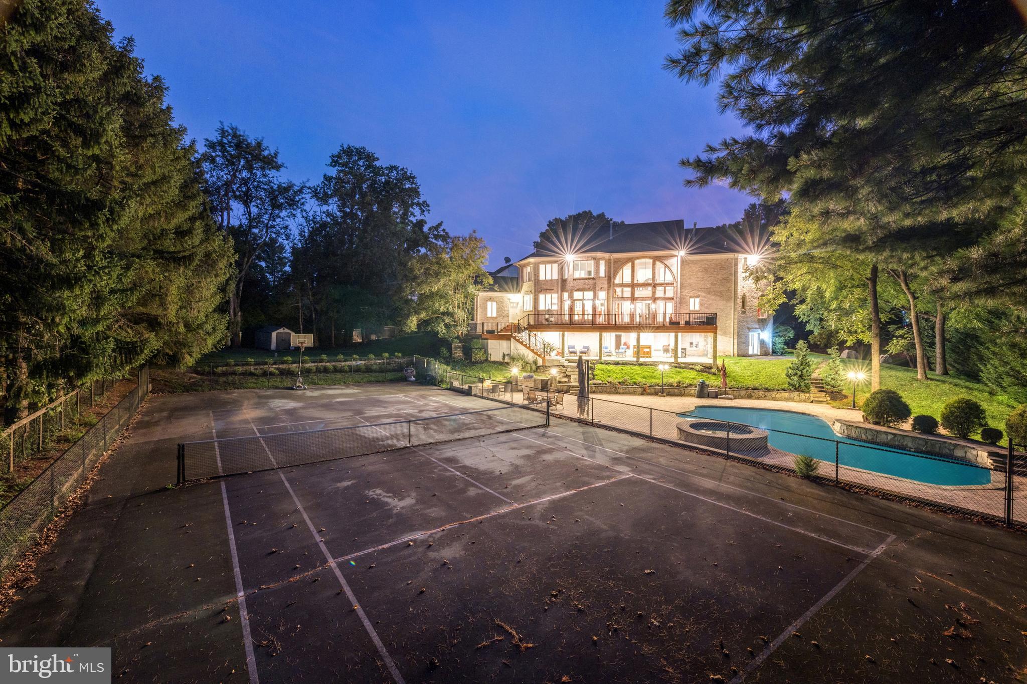 TOWLSTON MEADOWS - Residential