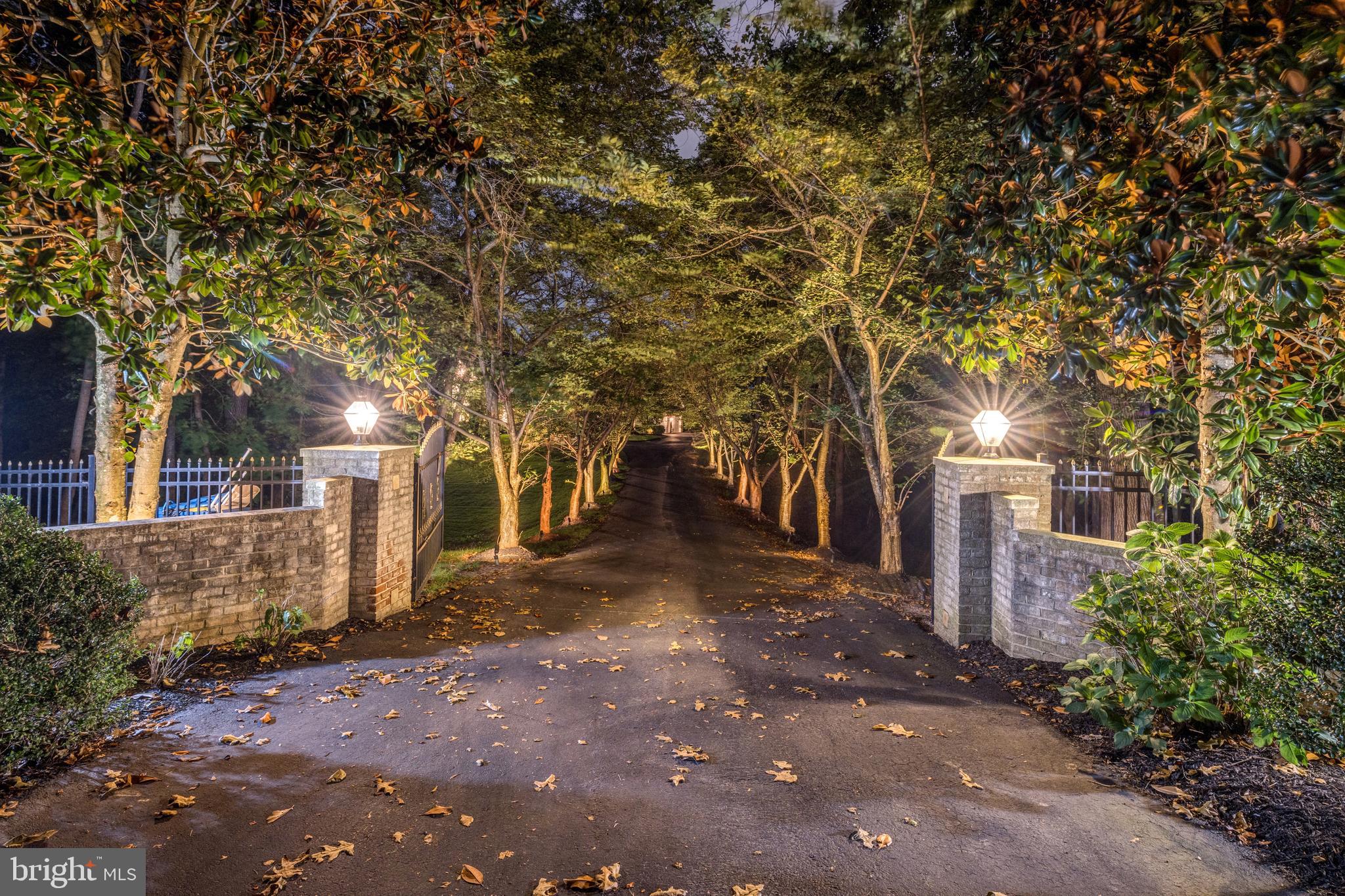 TOWLSTON MEADOWS - Residential