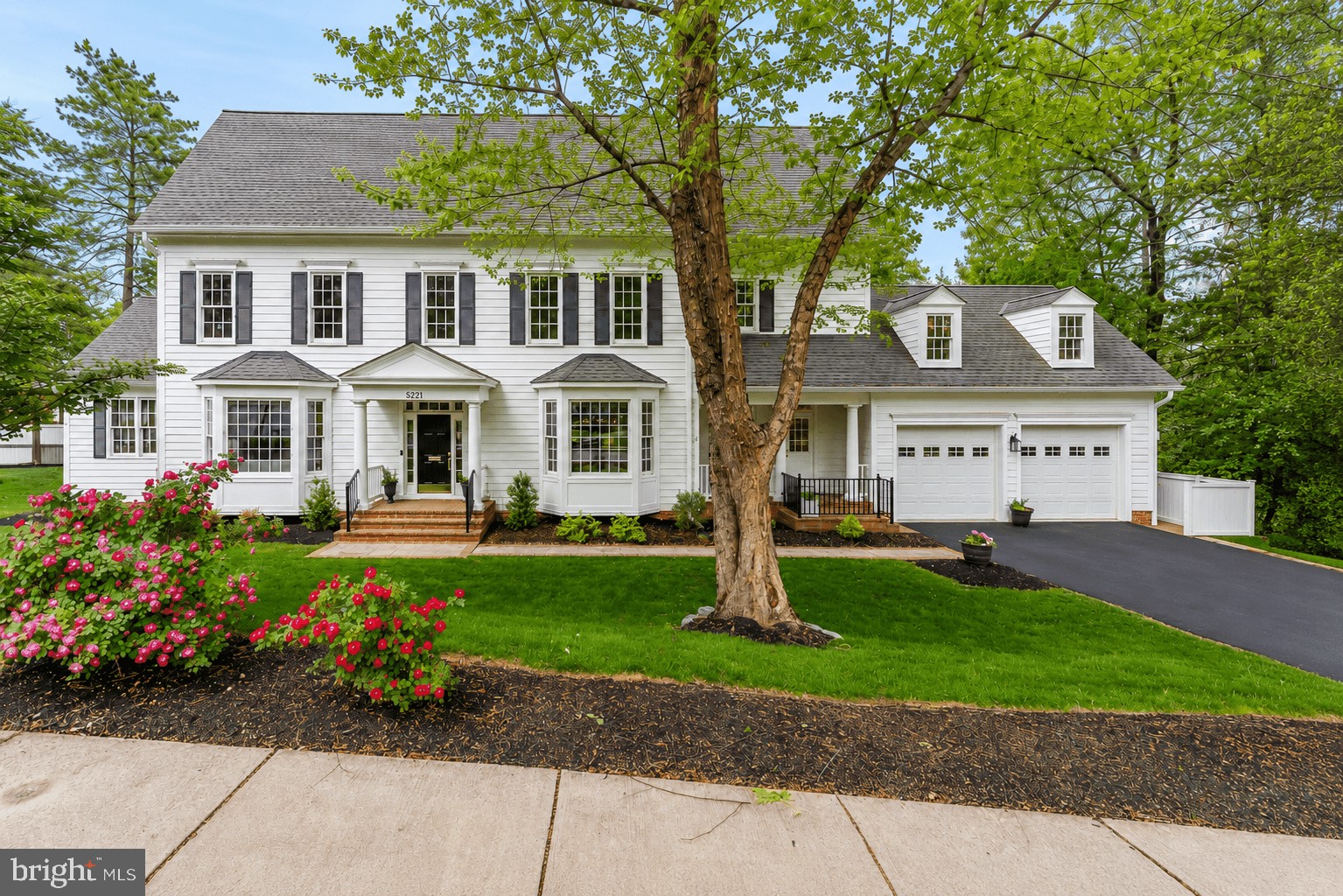 ALTA VISTA - Residential