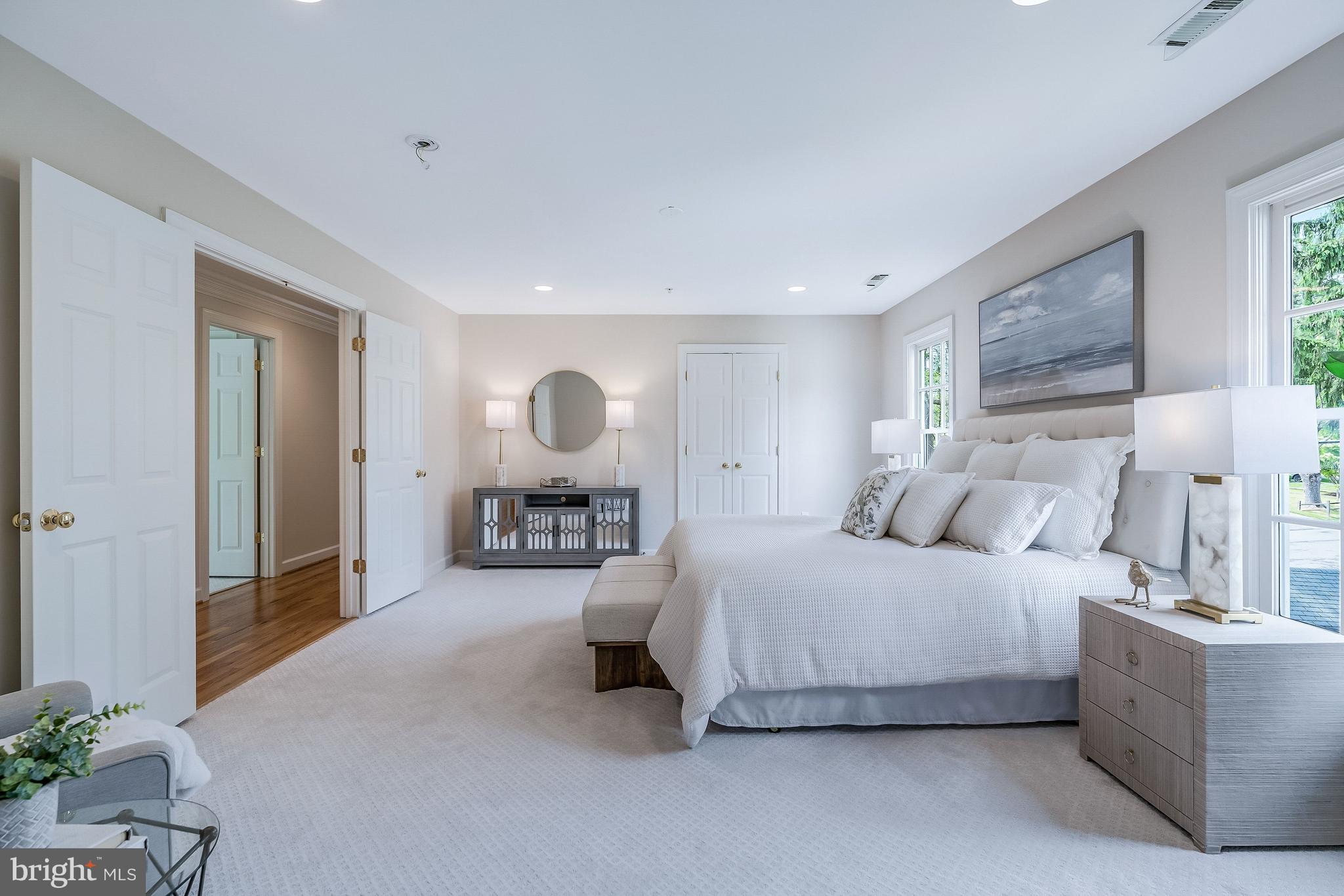 ALTA VISTA - Residential